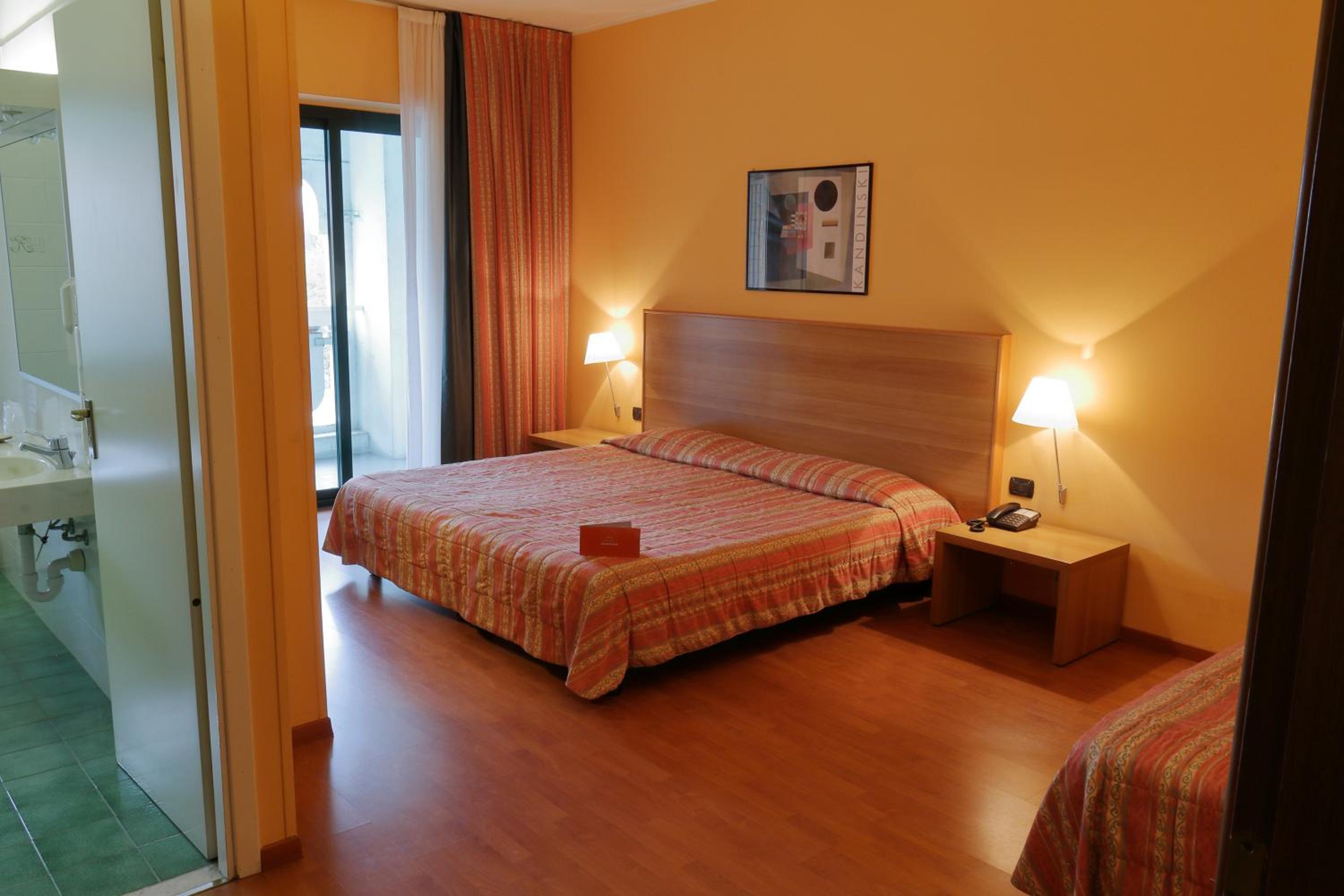 Comfort Triple Room - Photo 3