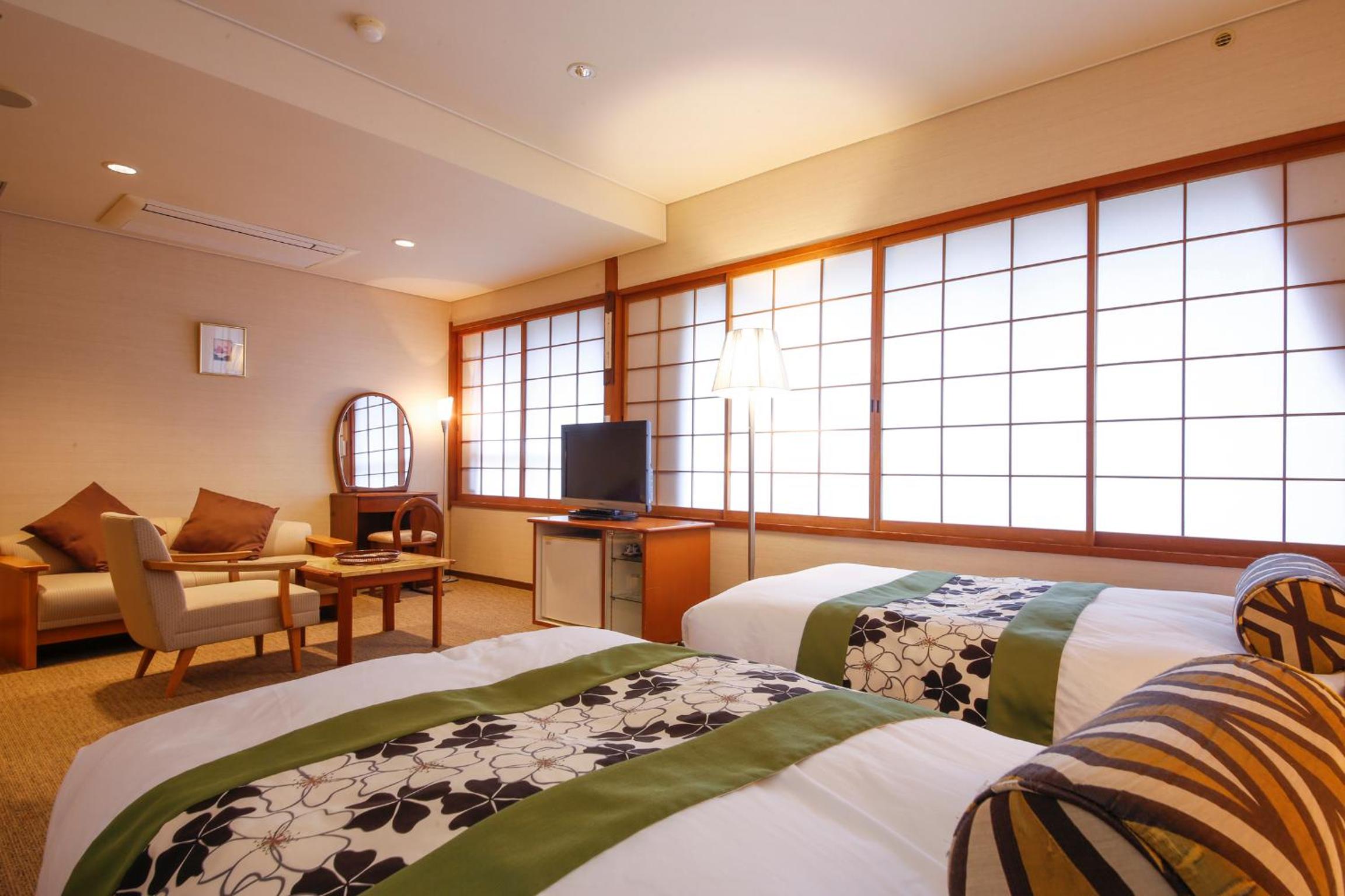 Standard Twin Room photo 3