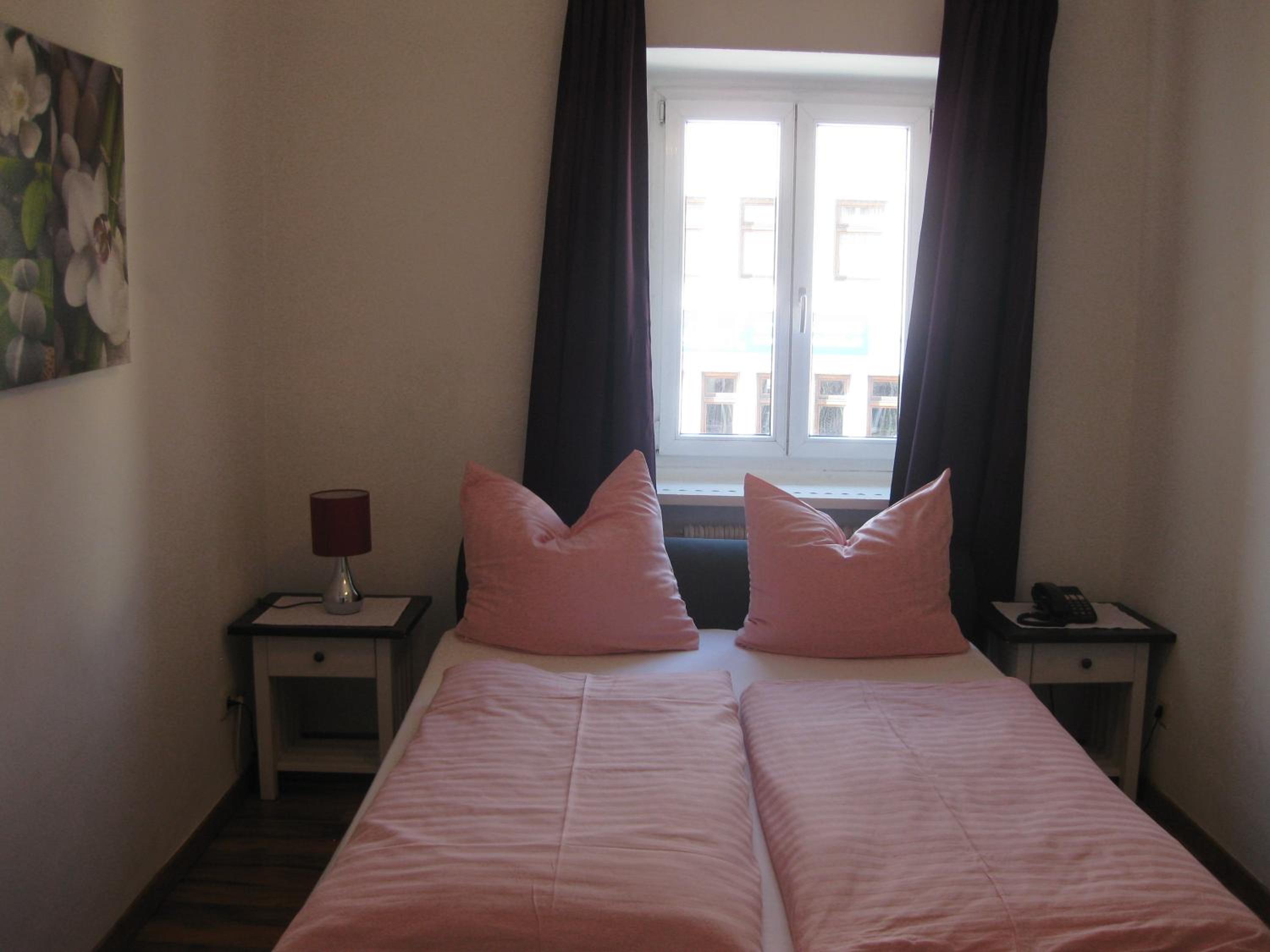 Quadruple Room - Photo 10