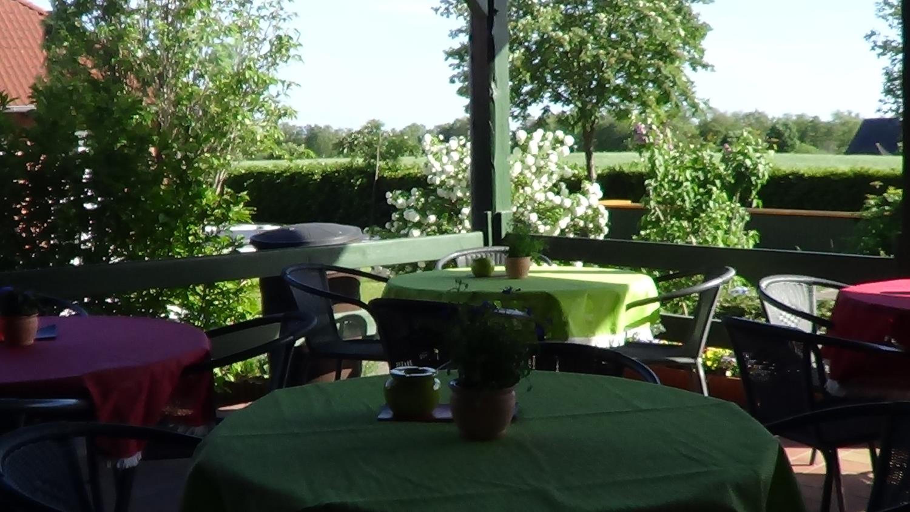 Double Room with Terrace and Lake View - Photo 4
