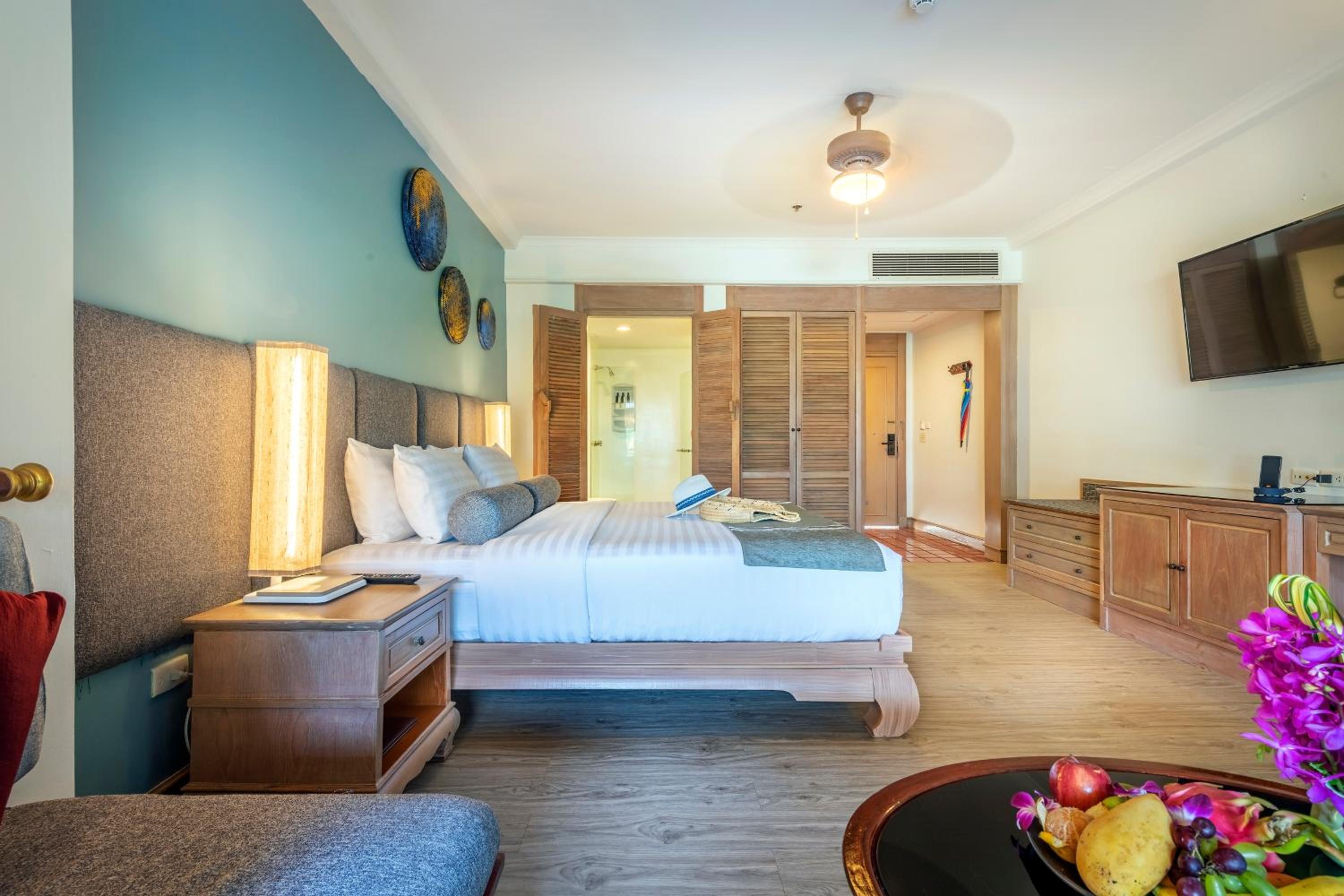 Deluxe Double or Twin Room - Photo 20