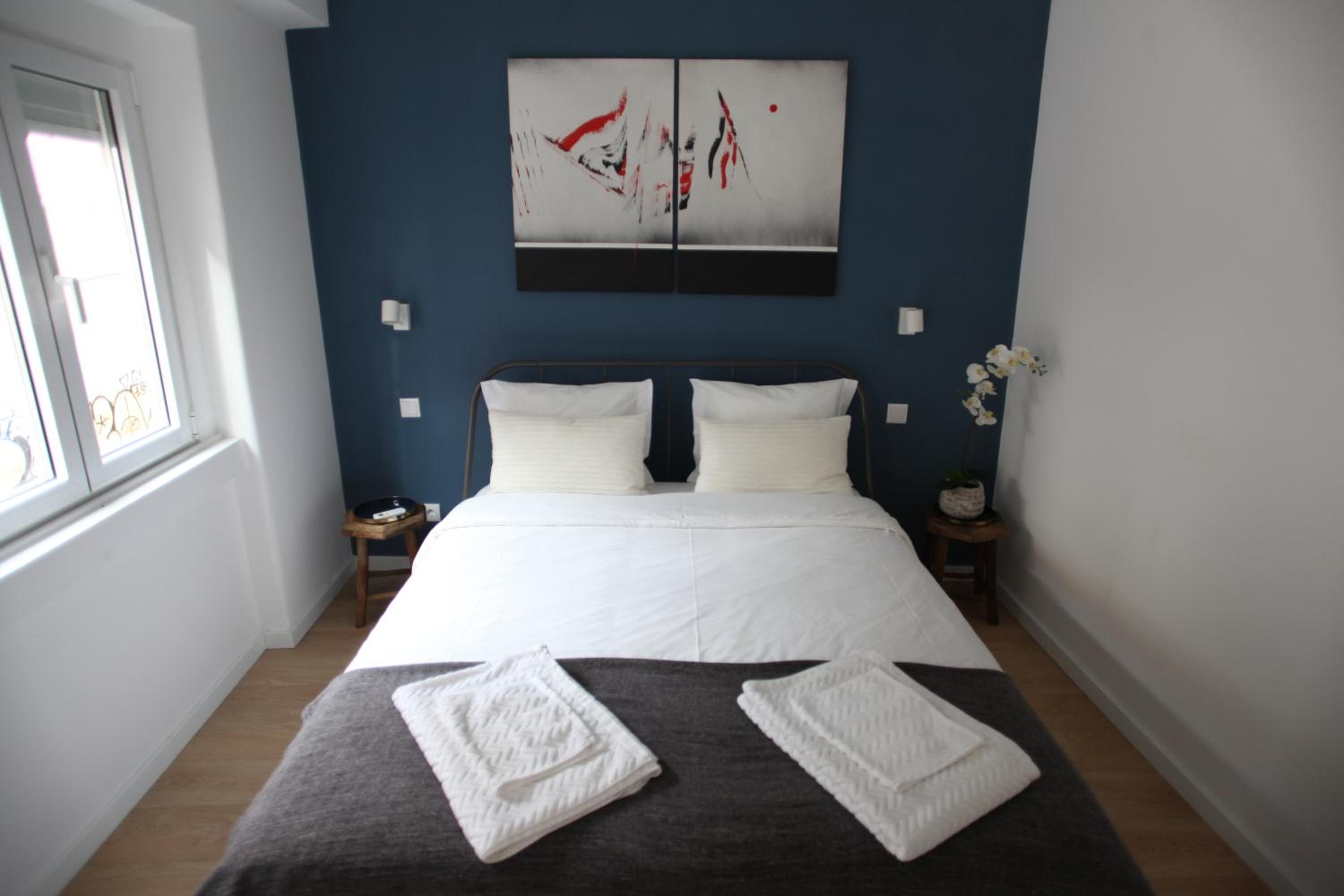 Apartment with Terrace photo 2