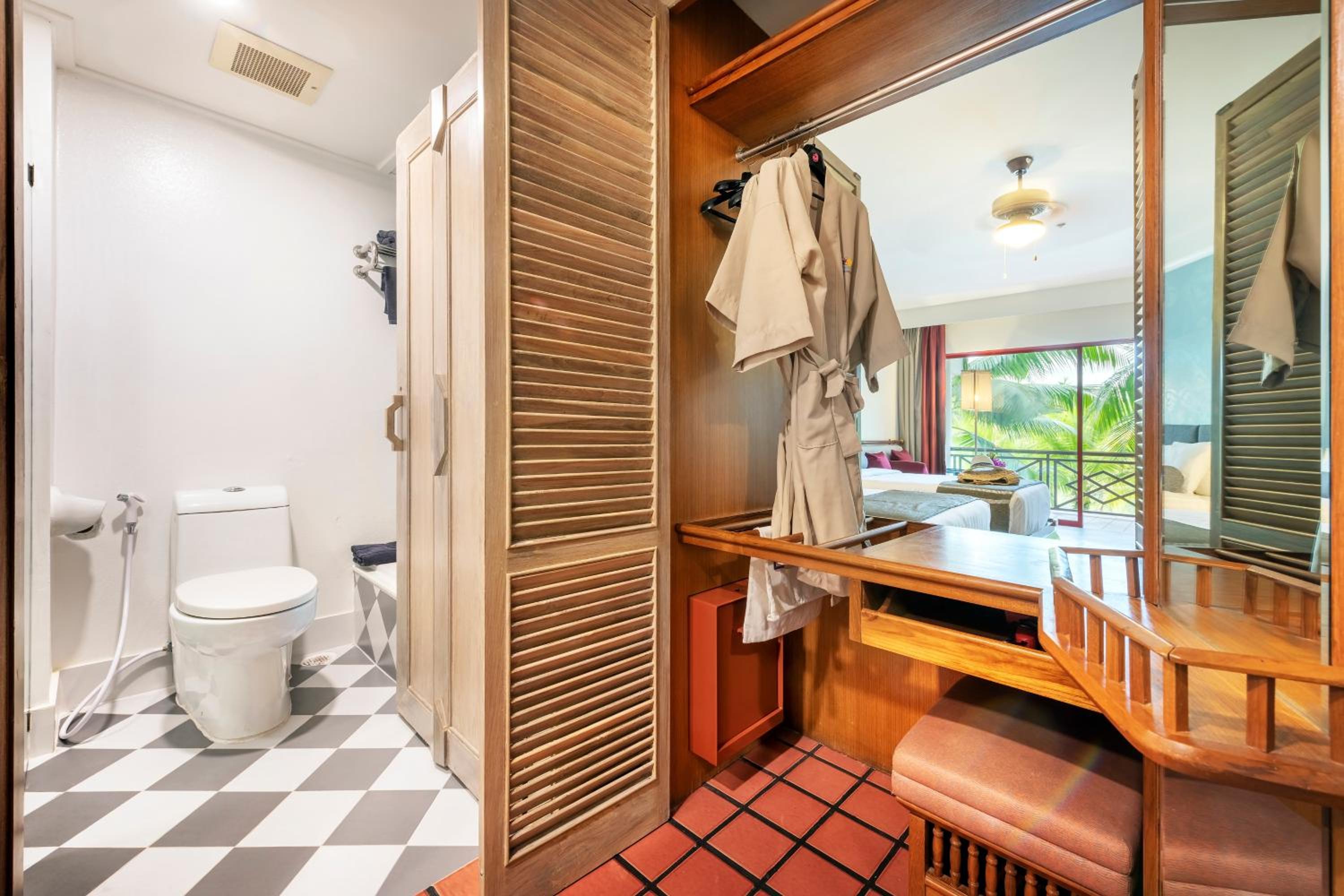 Executive Double or Twin Room - Photo 9