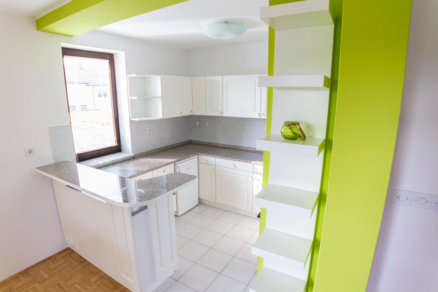 Two-Bedroom House - Photo 12