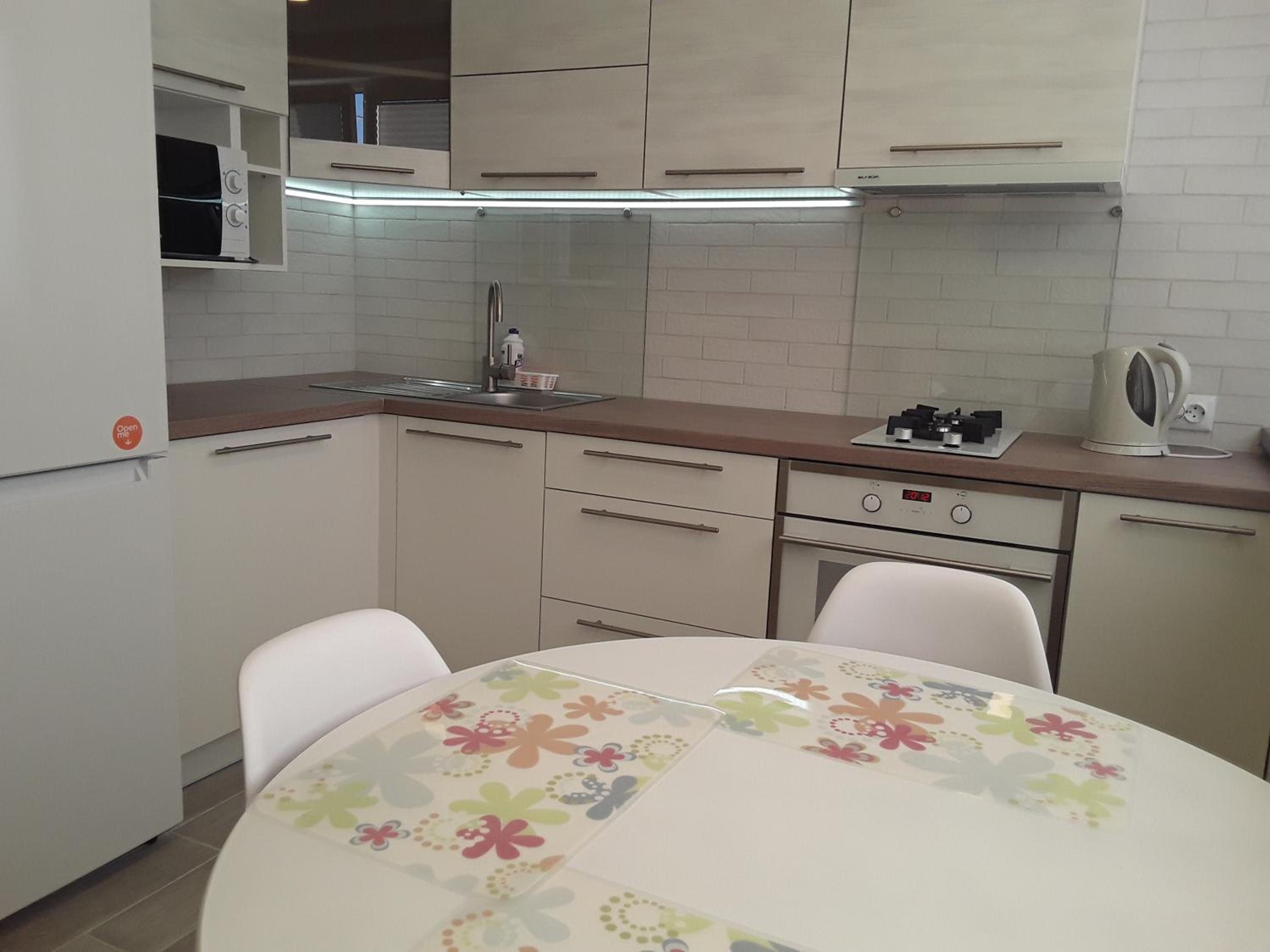 Apartment - Photo 4
