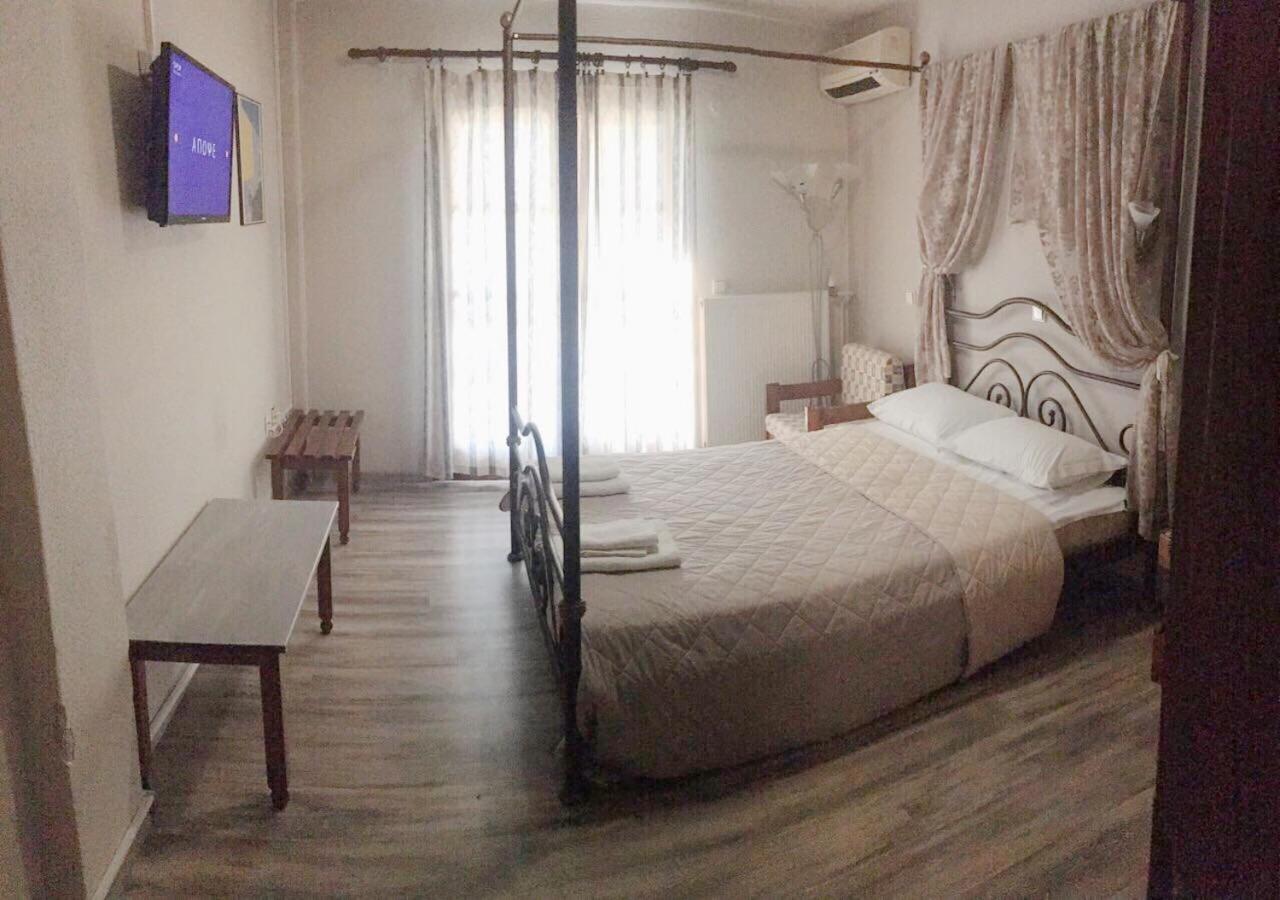 Twin Room - Photo 1