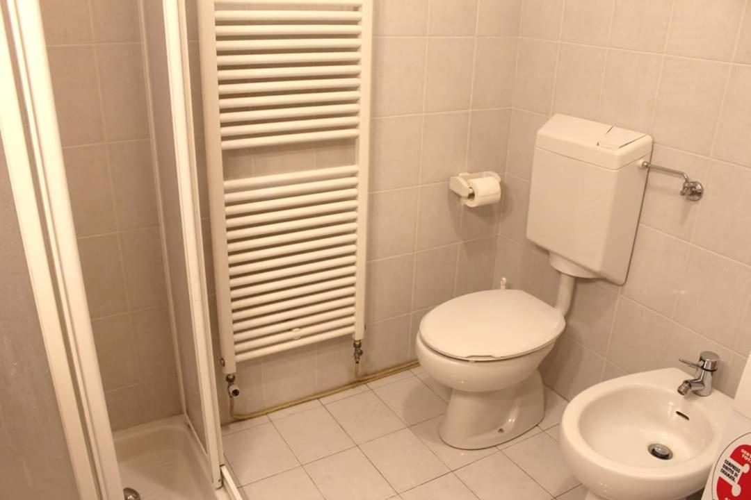 Two-Bedroom Apartment photo 2