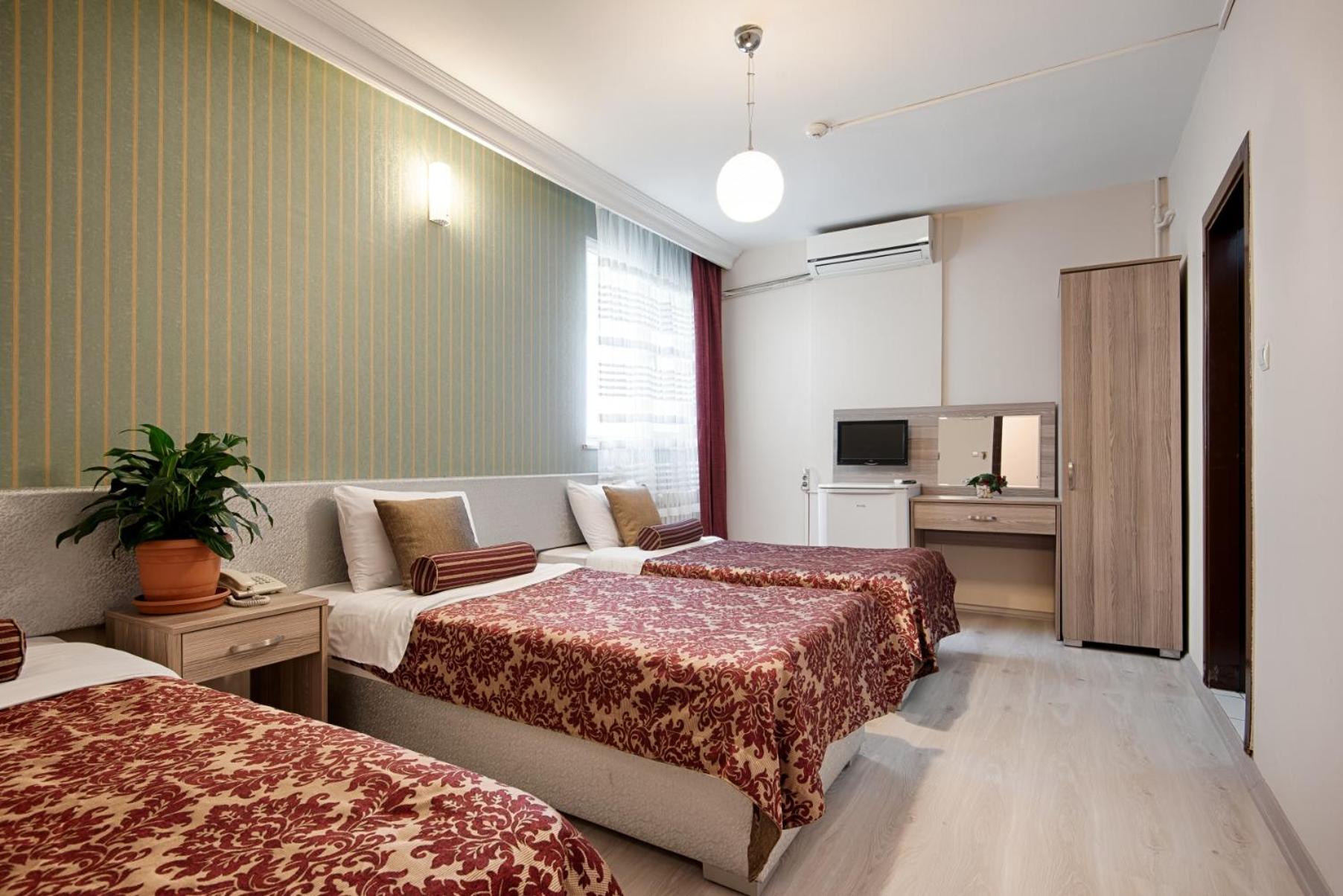 Triple Room photo 3