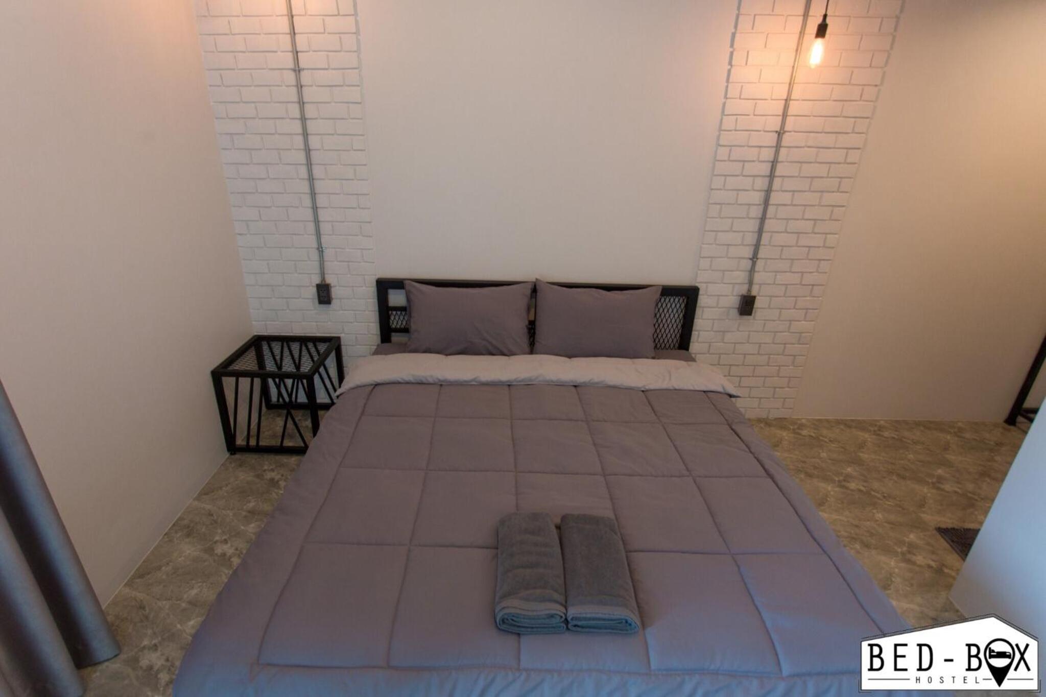 Standard King Room - Photo 5