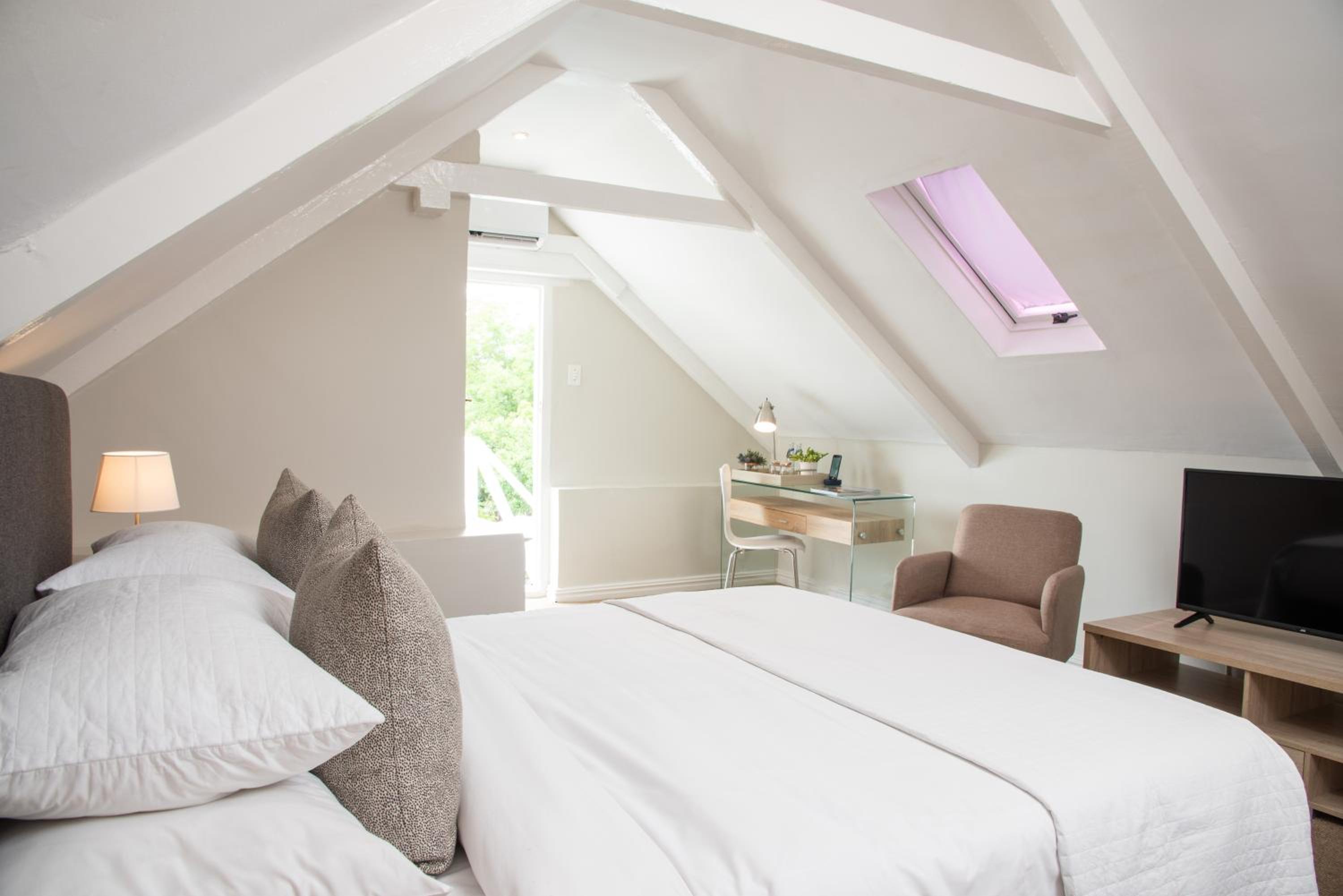 Loft Studio Room - Photo 1
