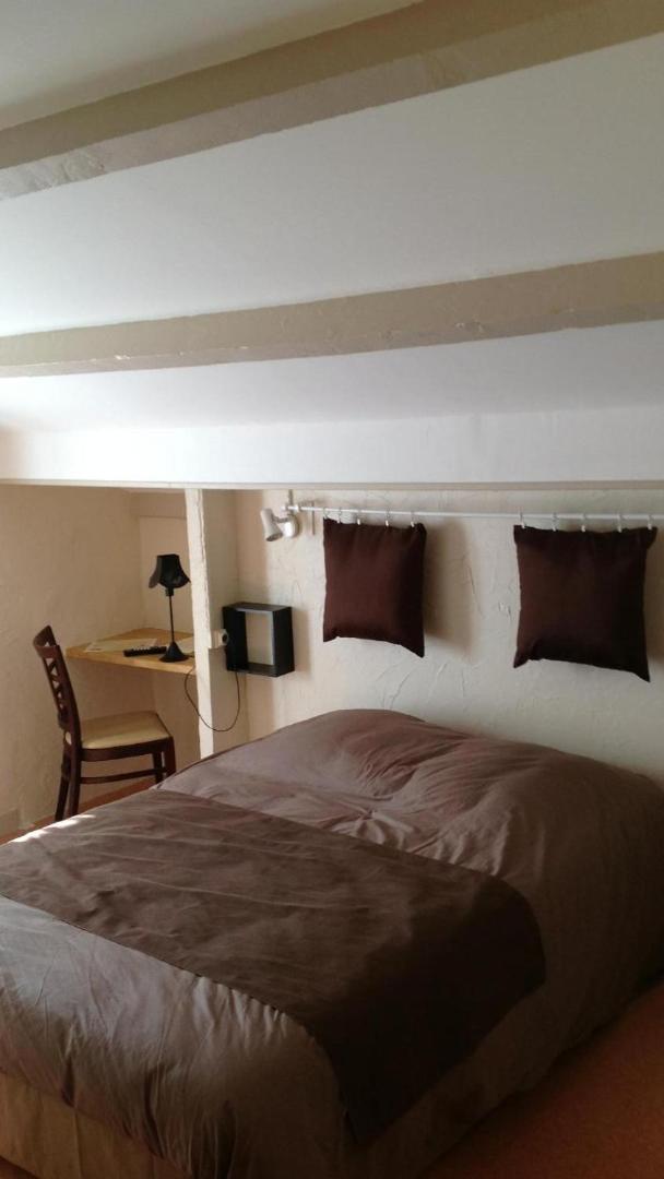 Family Room (2 Adults + 2 Children) photo 1