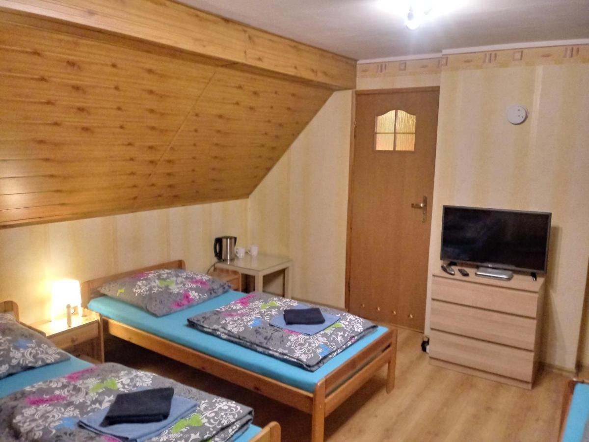 Quadruple Room with Mountain View - Photo 3
