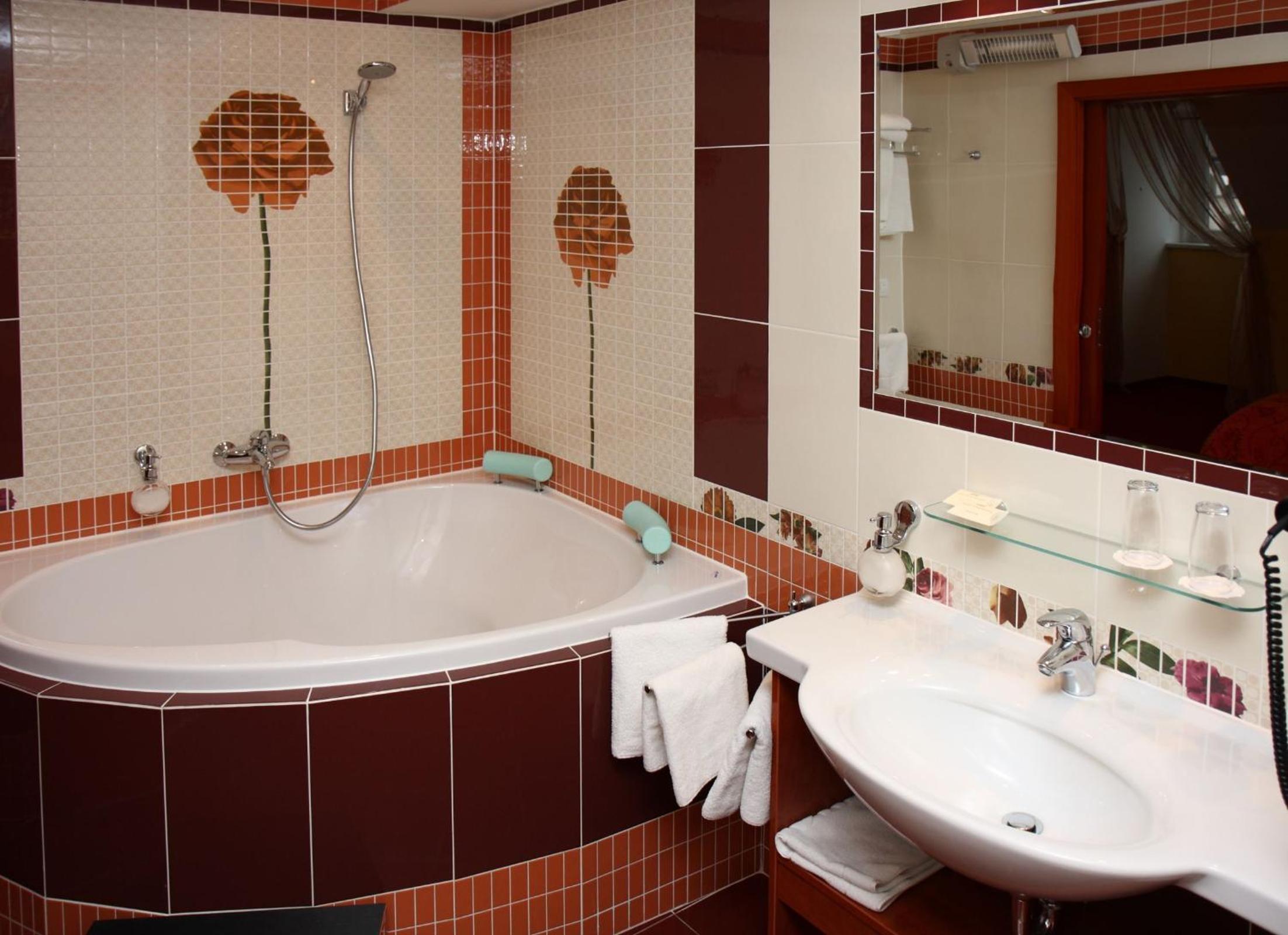 Luxury Suite photo 2