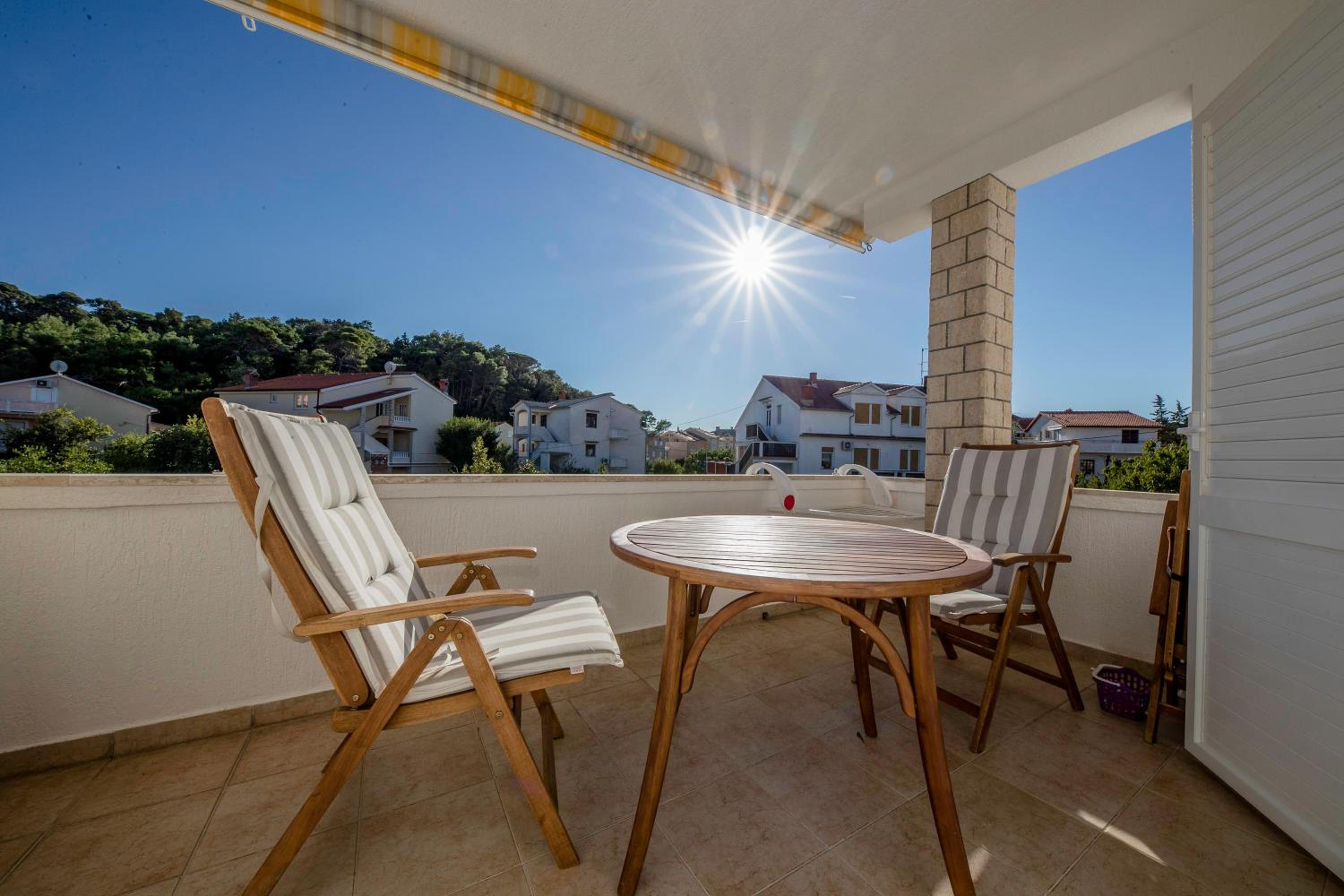 Apartment with Balcony photo 2