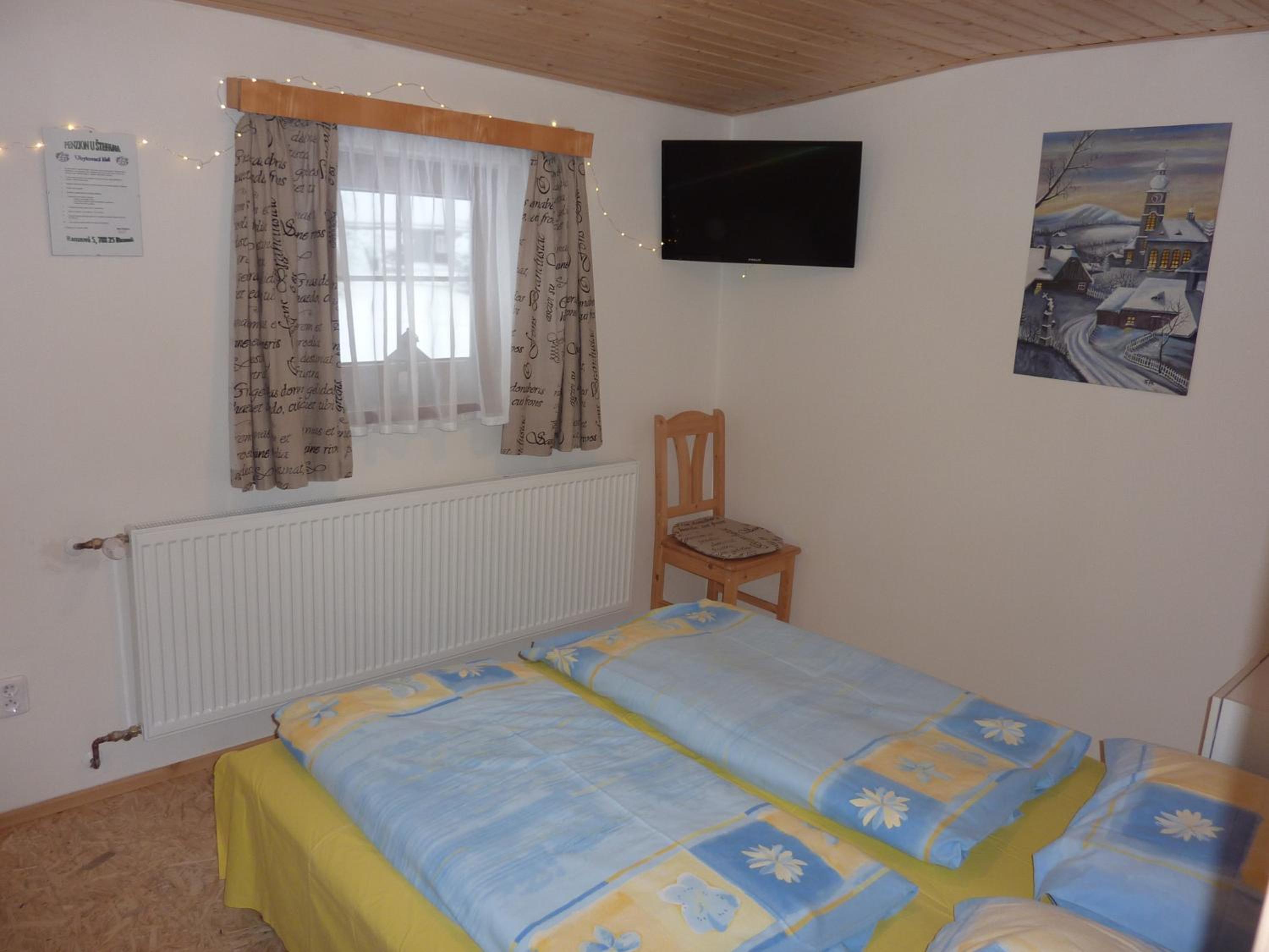 Quadruple Room with Private Bathroom photo 3