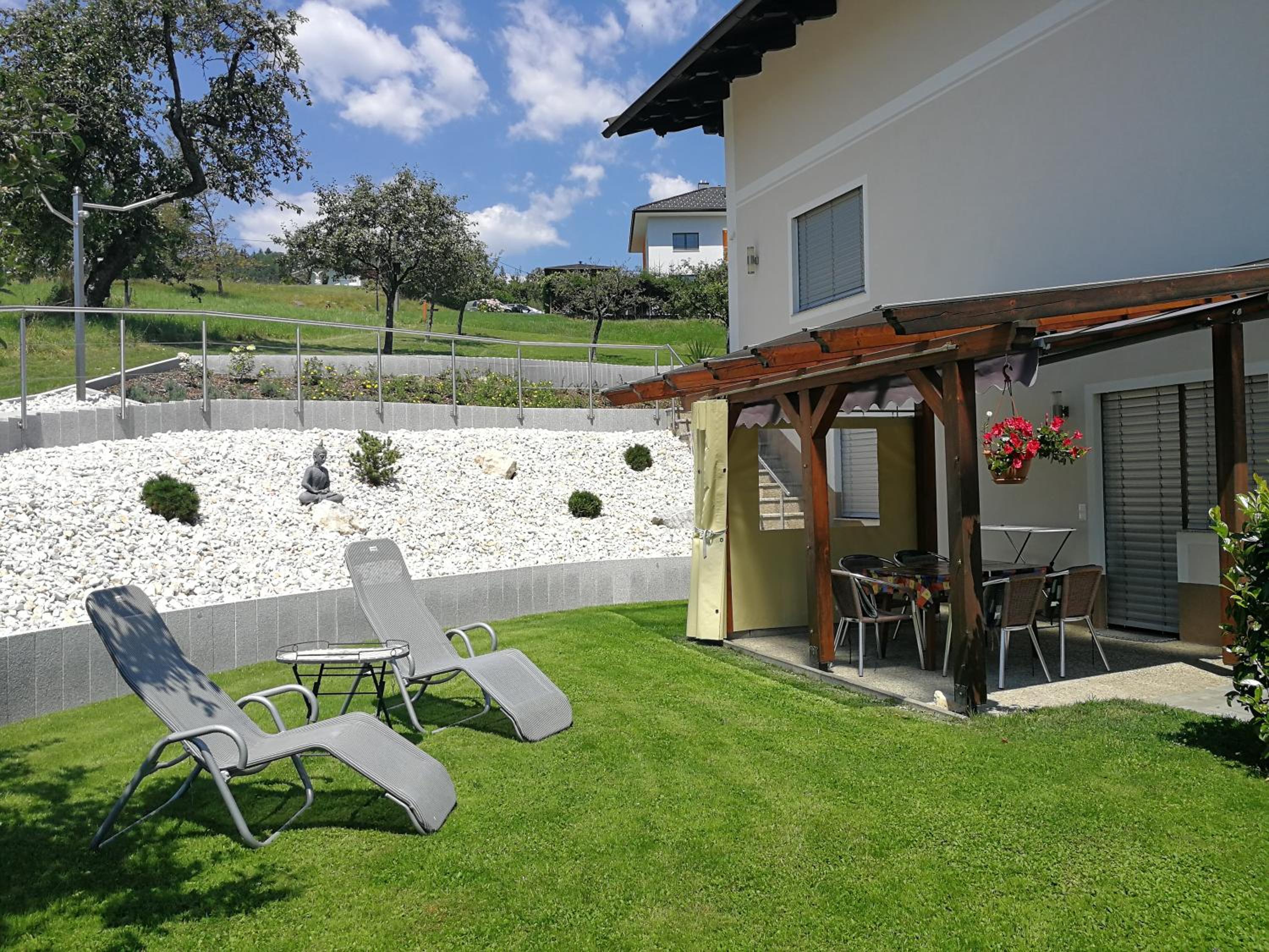 Comfort One-Bedroom Apartment with Terrace - Faaker See photo 1