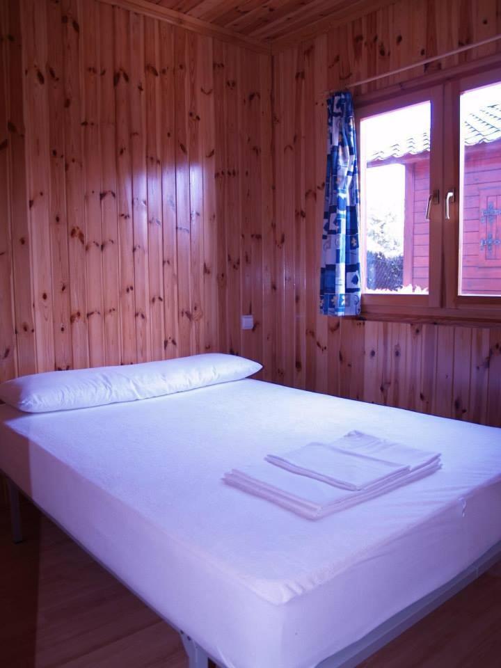 Bungalow de Dos Habitaciones (5 Adultos)