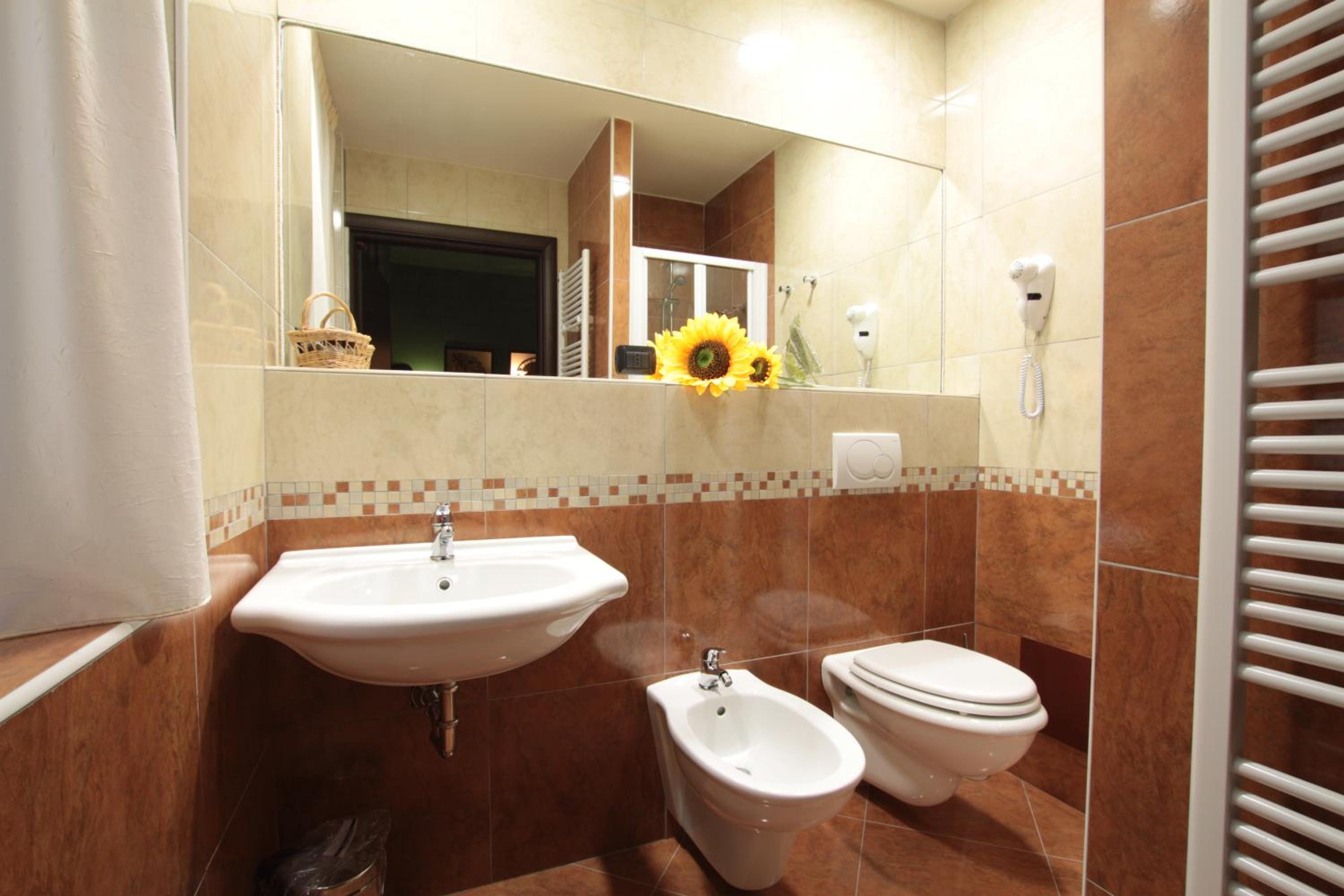 Double or Twin Room photo 2