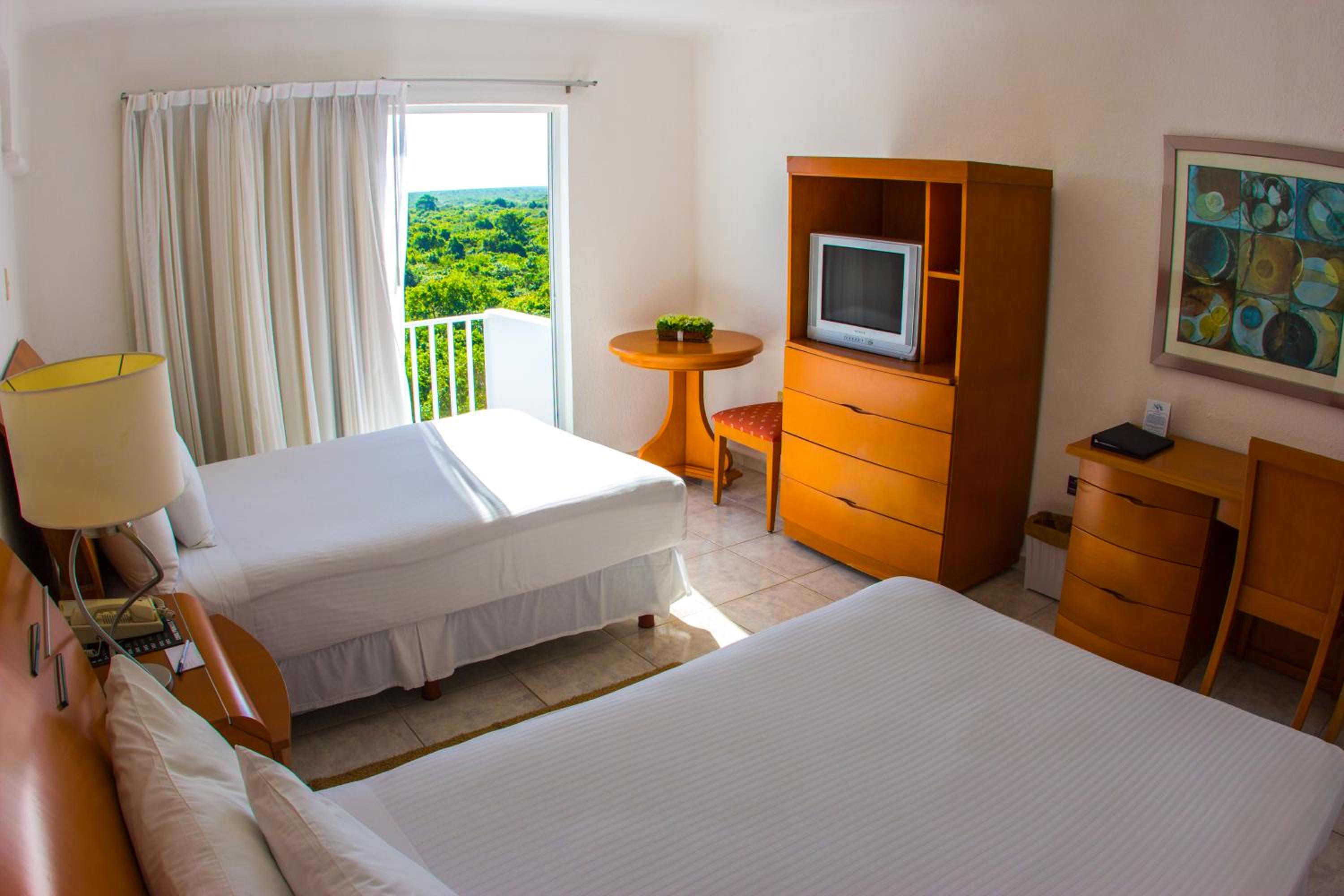 Superior Jungle Adventure two Double beds