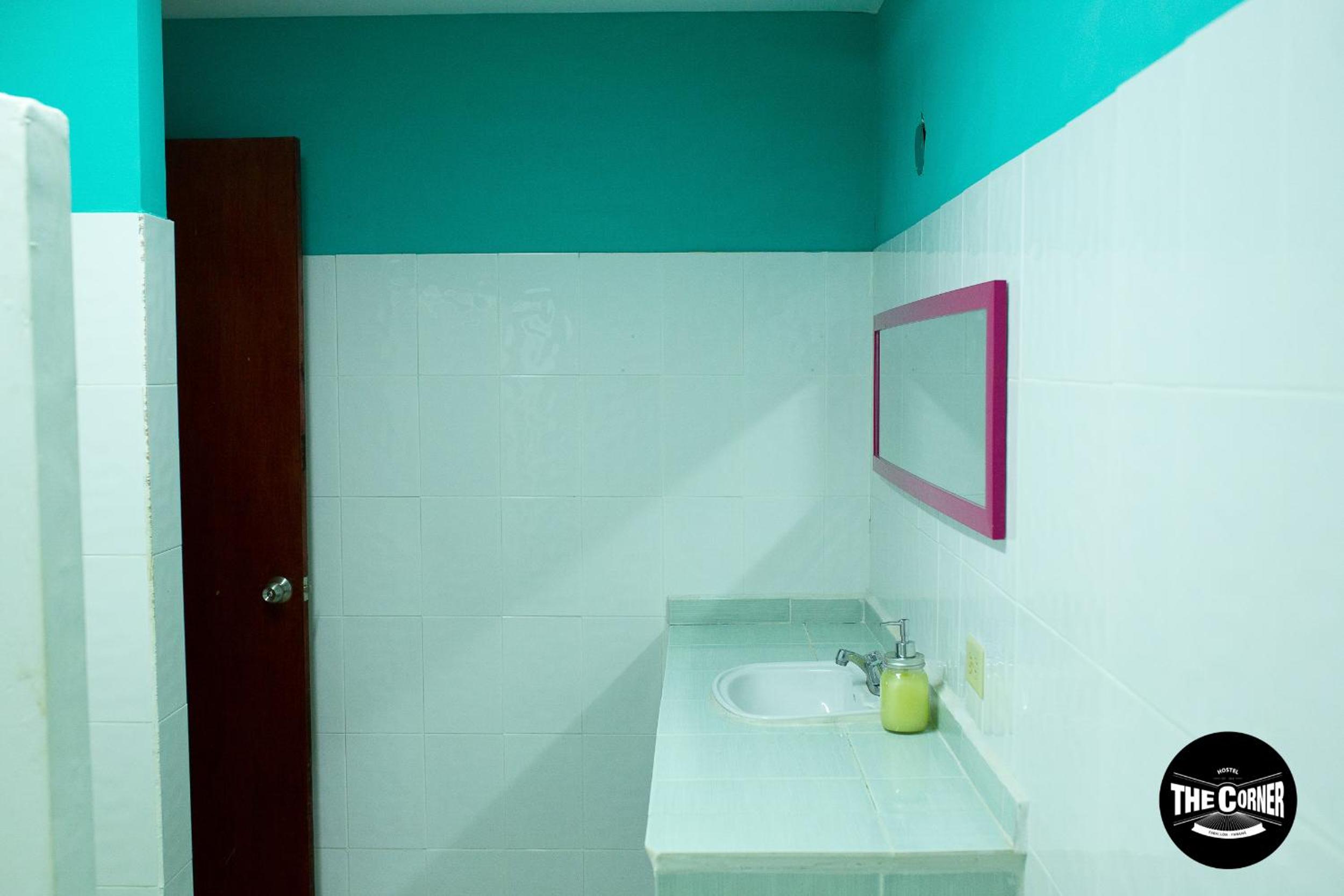 Double Room with Private External Bathroom photo 3