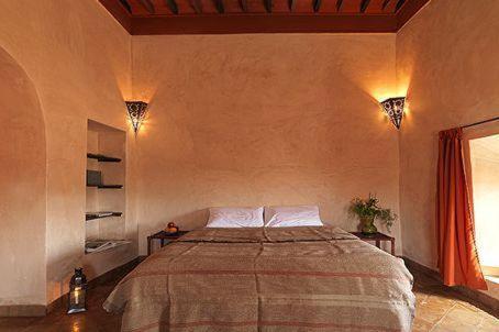 Standard Double Room - Photo 2