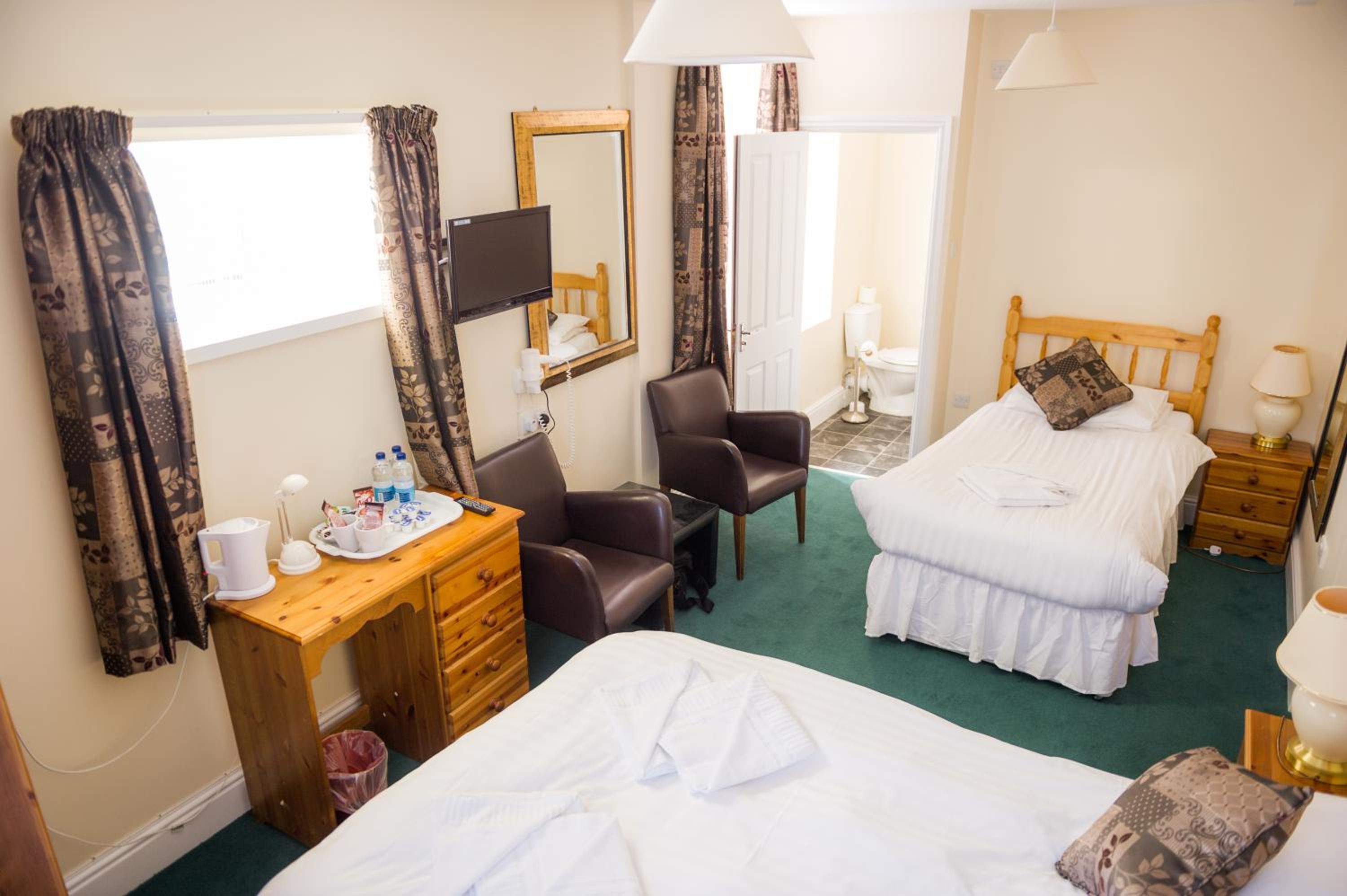 Triple Room photo 2