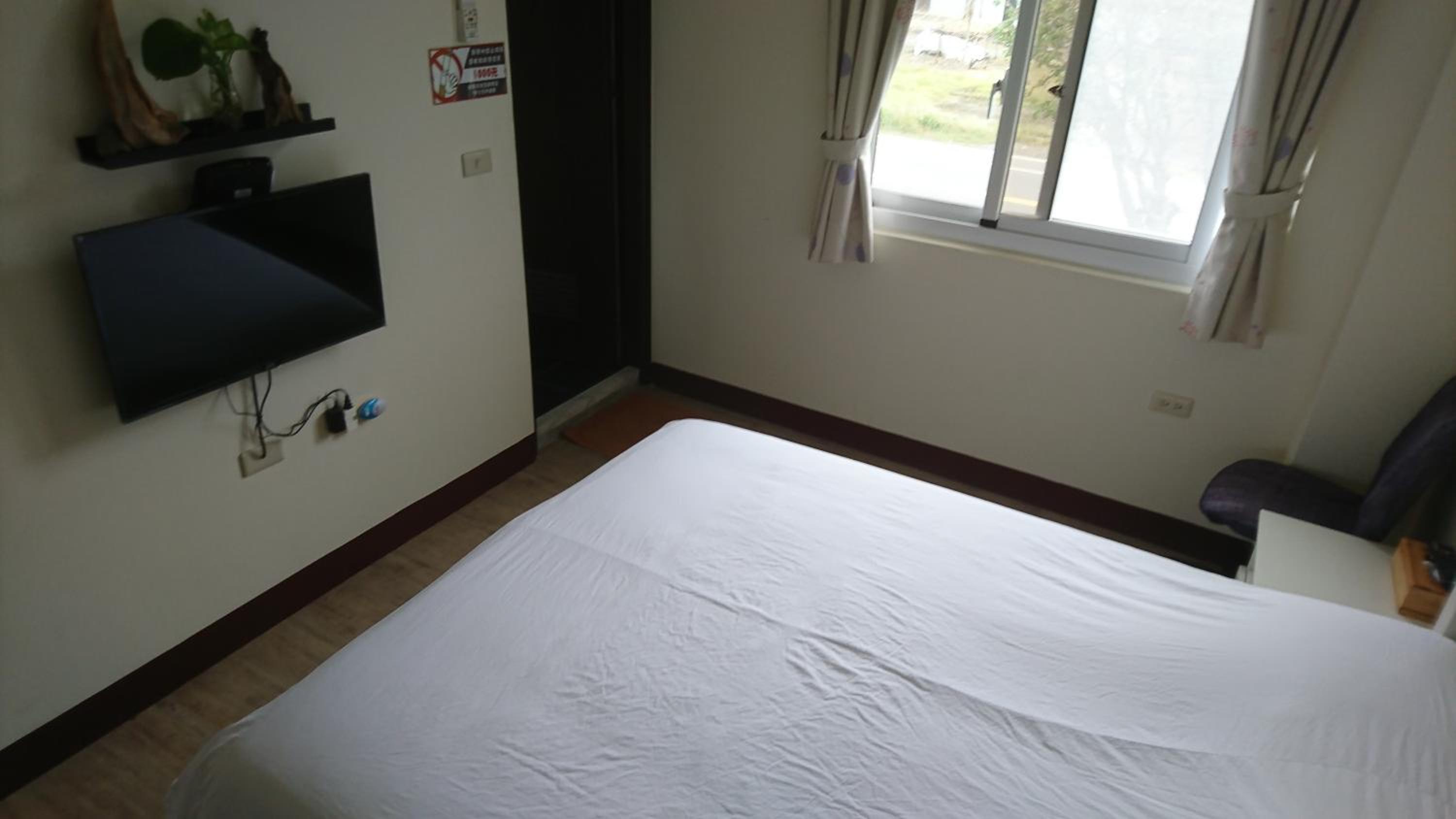 Double Room with Mountain View - Photo 5