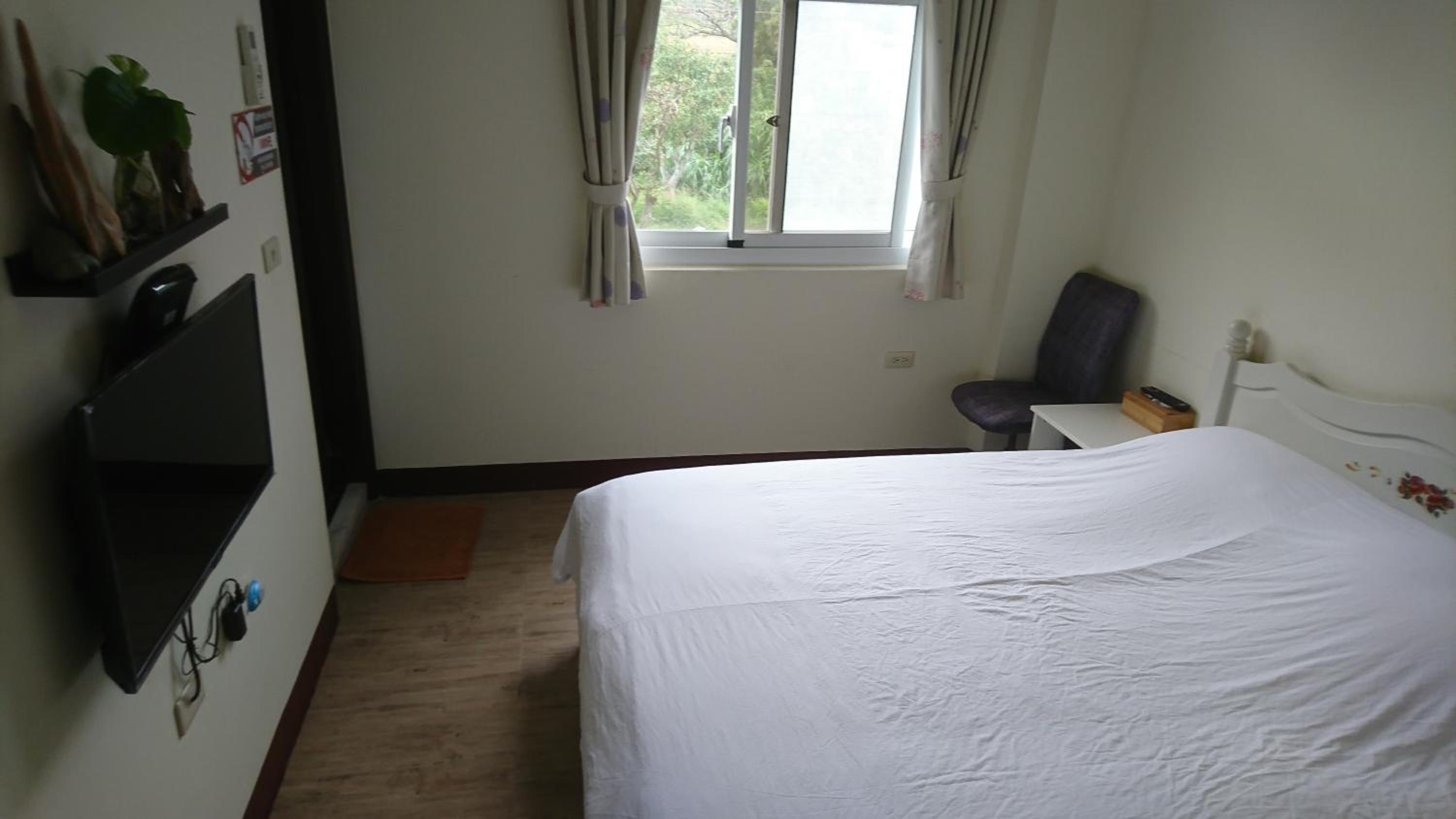 Double Room with Mountain View - Photo 1