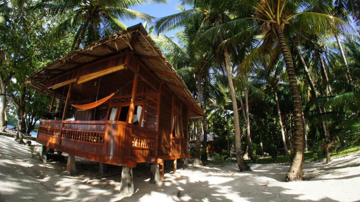 Bungalow - Water Front  photo 2