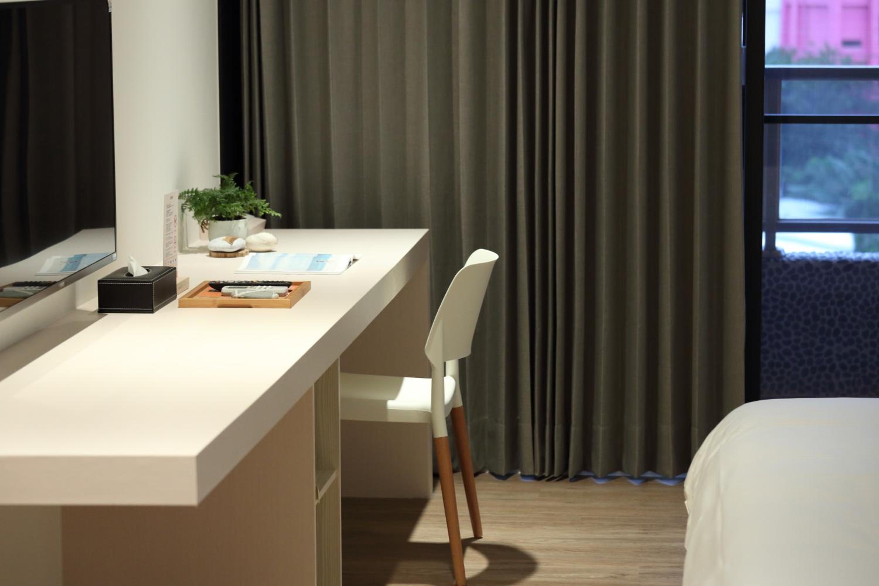 Superior Double Room with Balcony photo 2