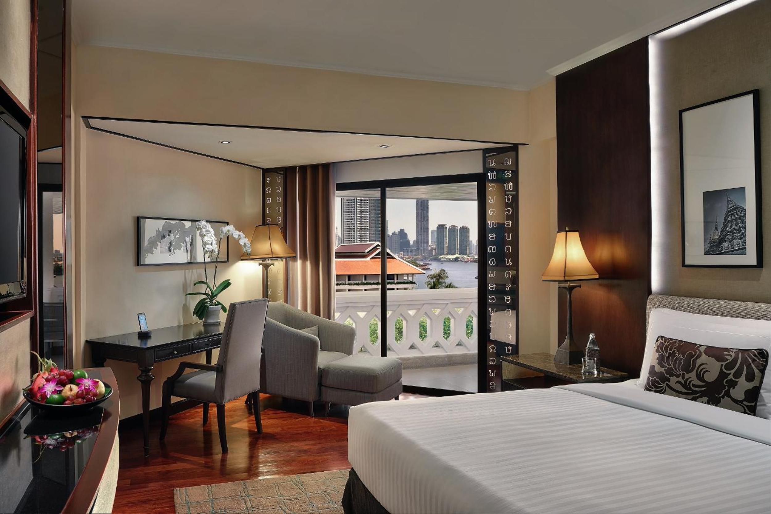 Deluxe River View Room