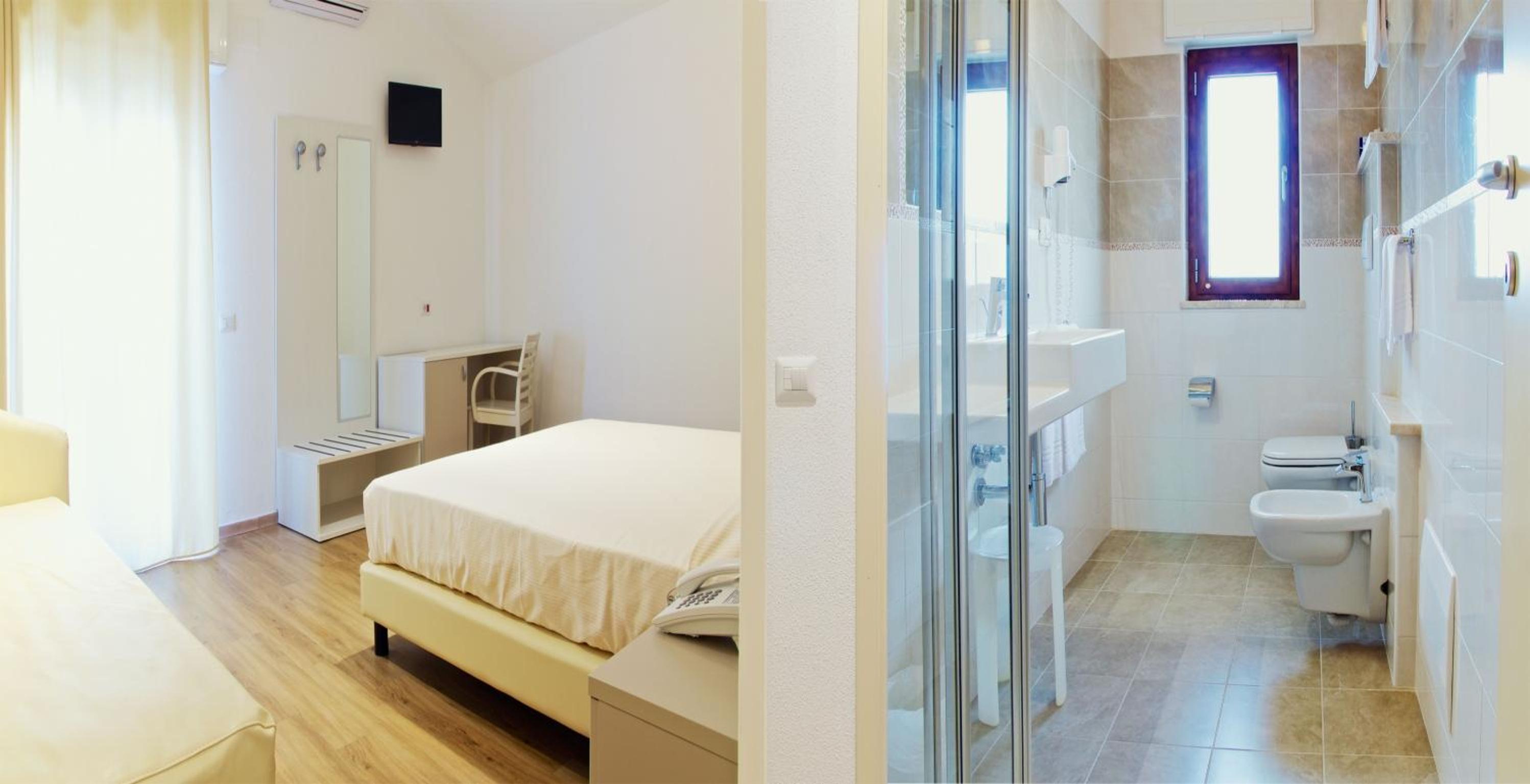 Triple Room photo 2