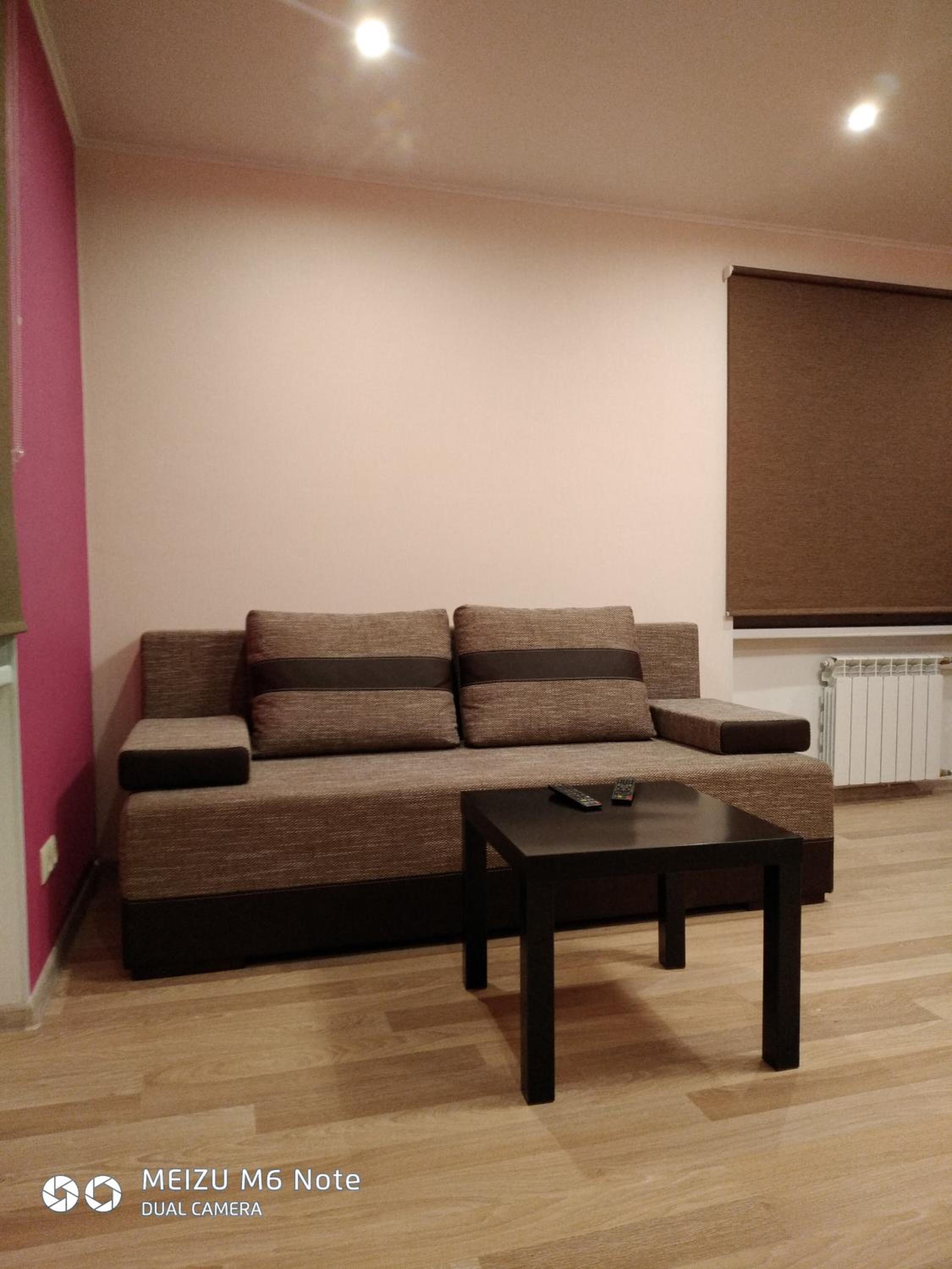 One-Bedroom Apartment - Photo 12