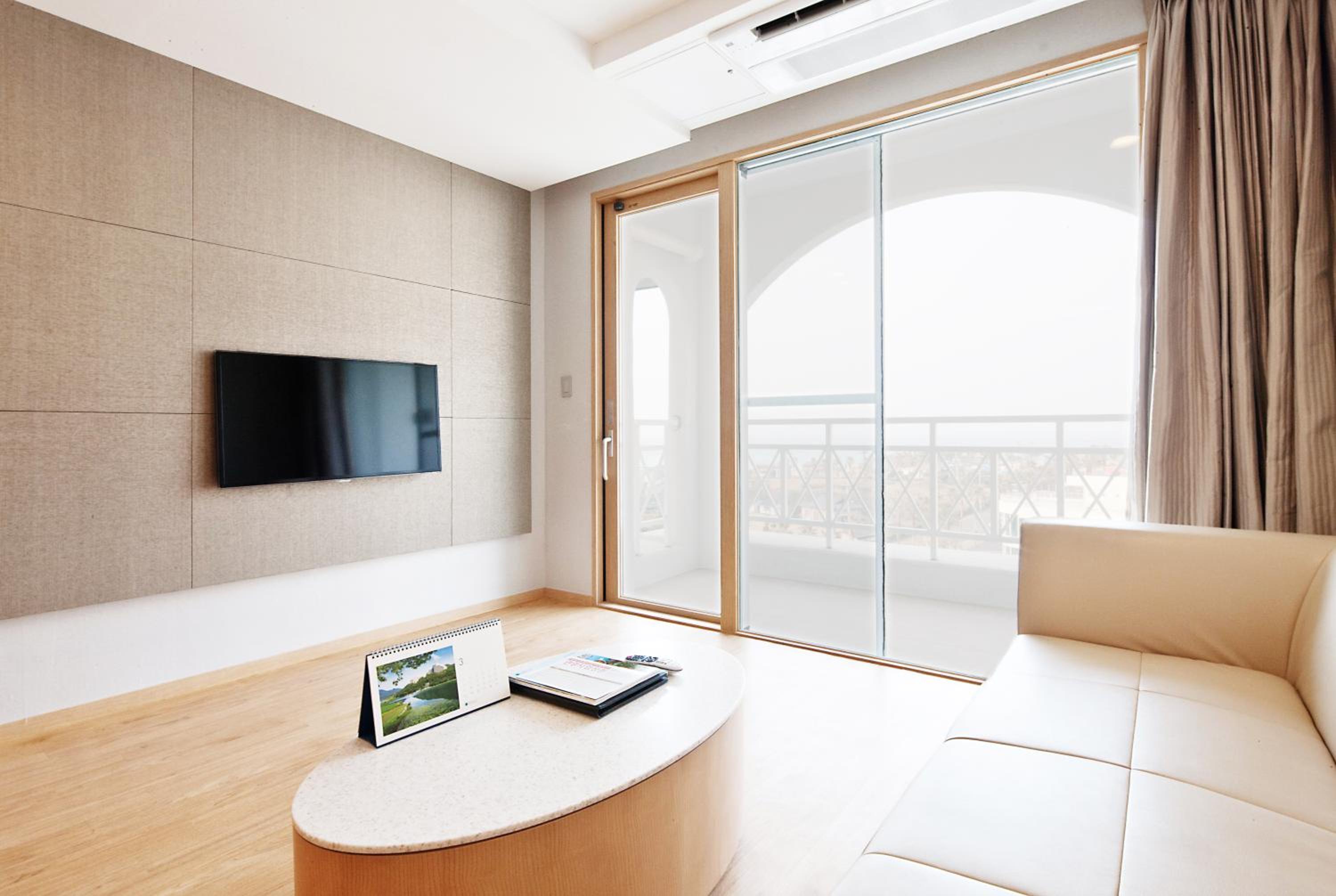 Suite - Double Room (With Kitchenette)
