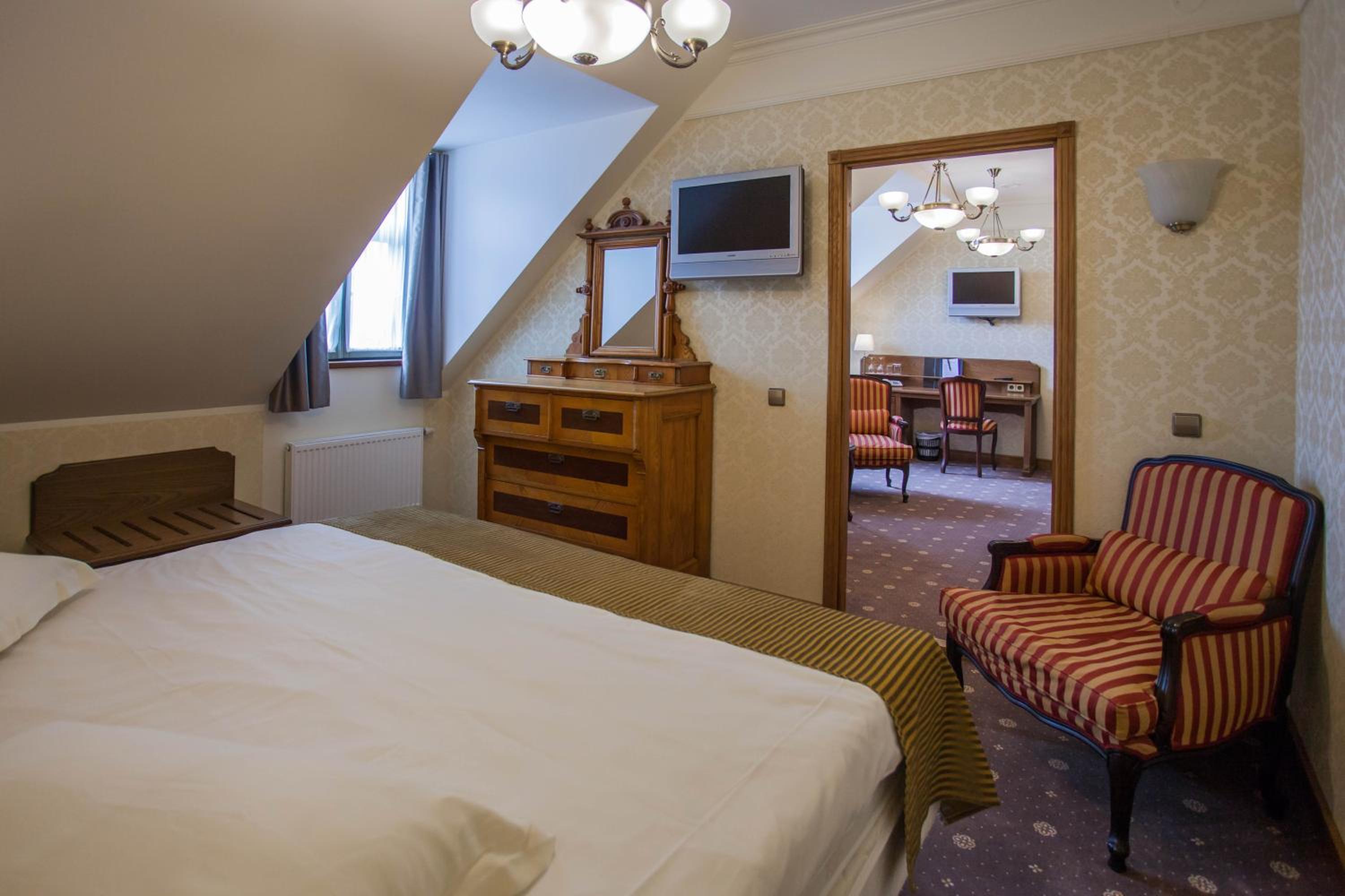 Historical Arensburg Suite - Photo 2
