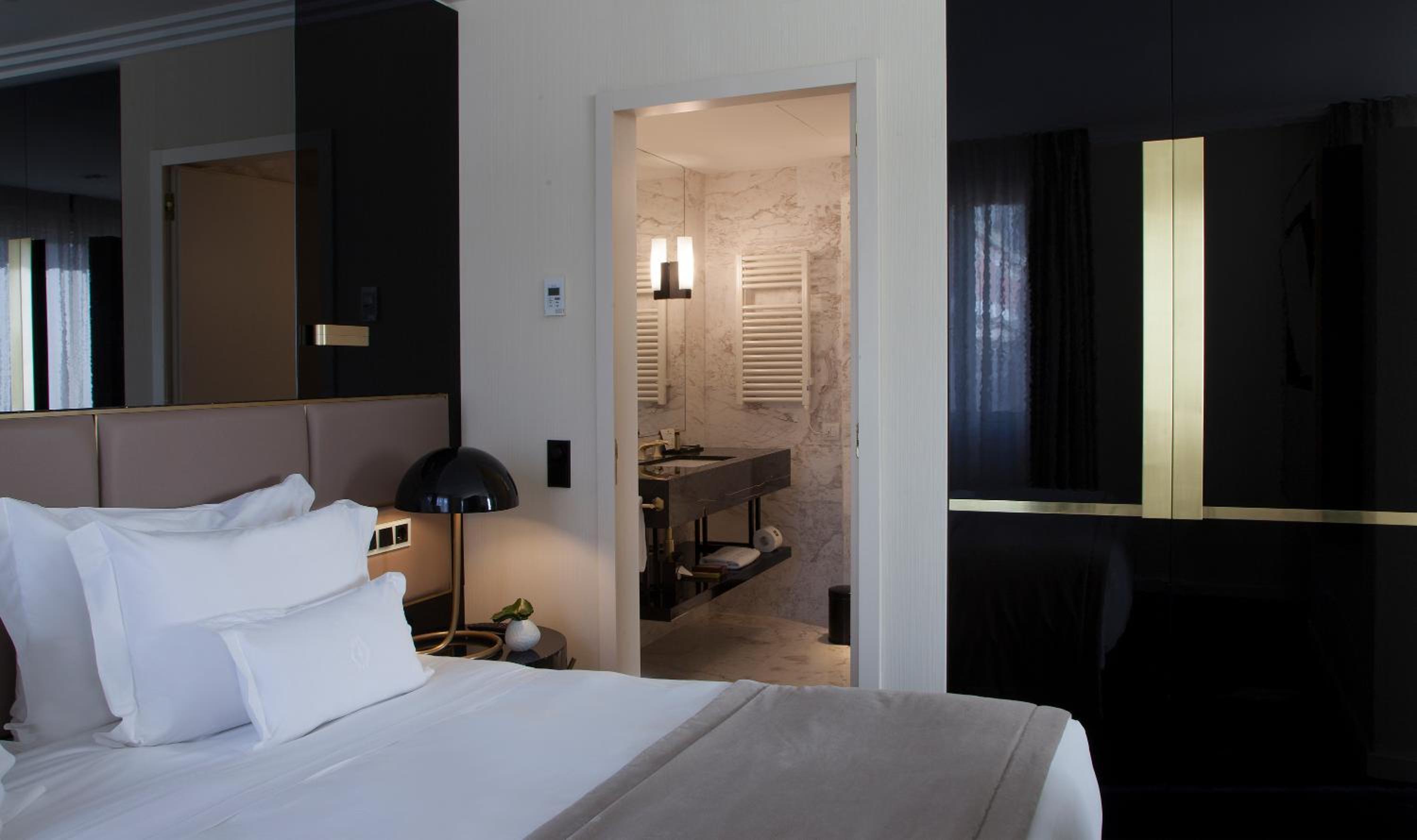 Suite with Rossio Square View photo 2