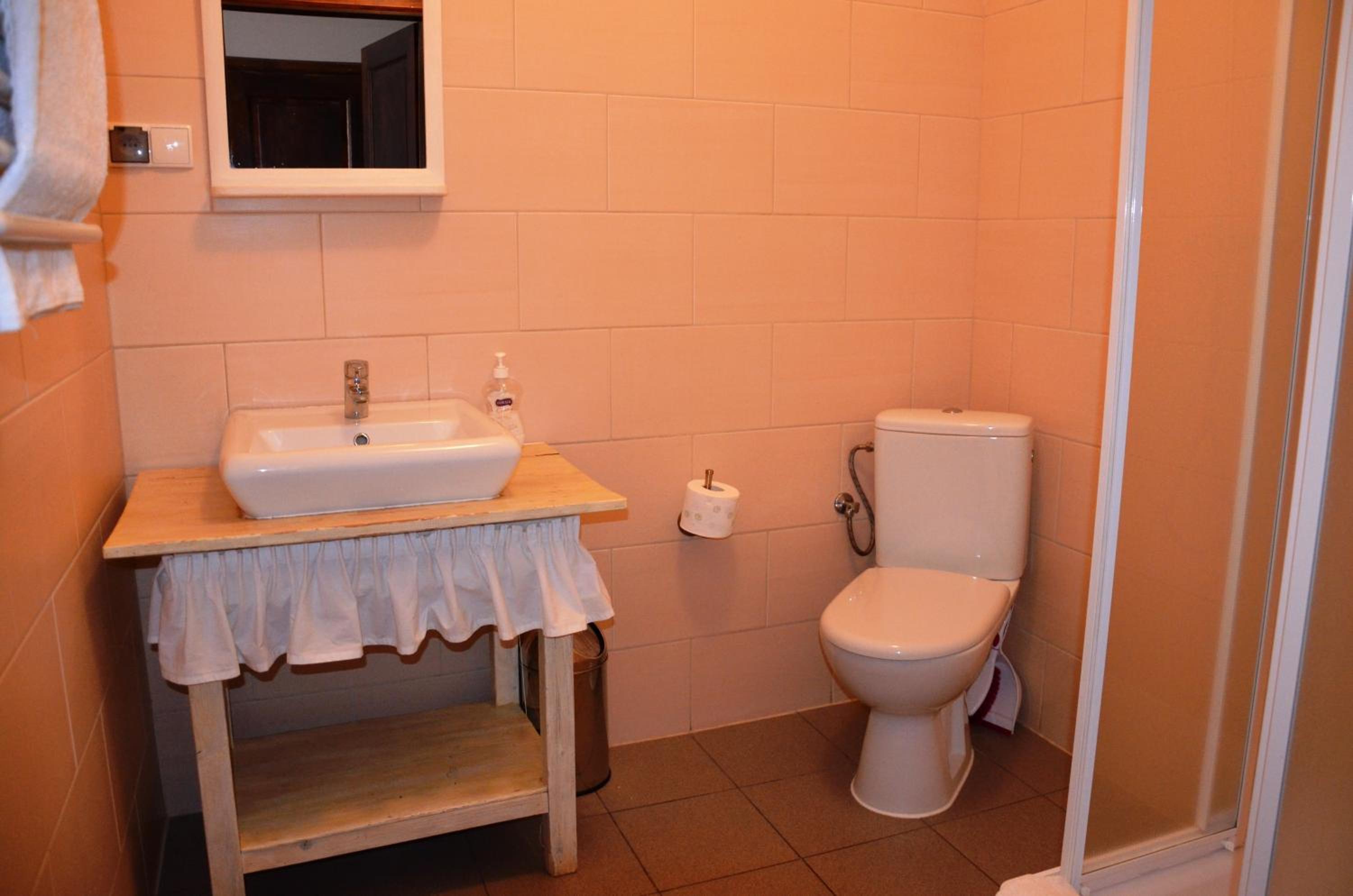 Triple Room with Shower photo 3