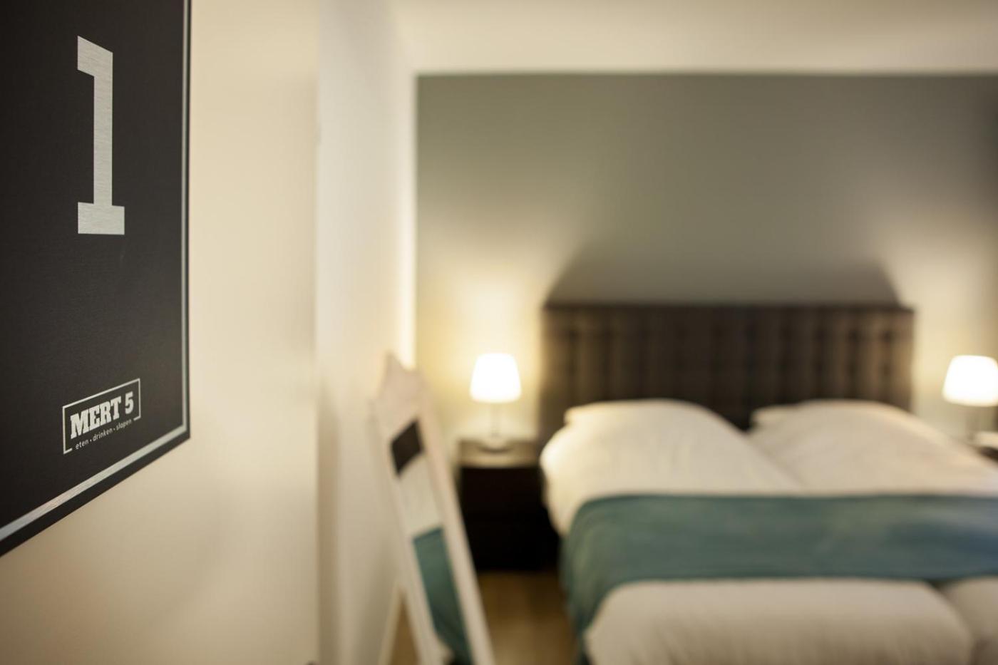 Double Room - Photo 8