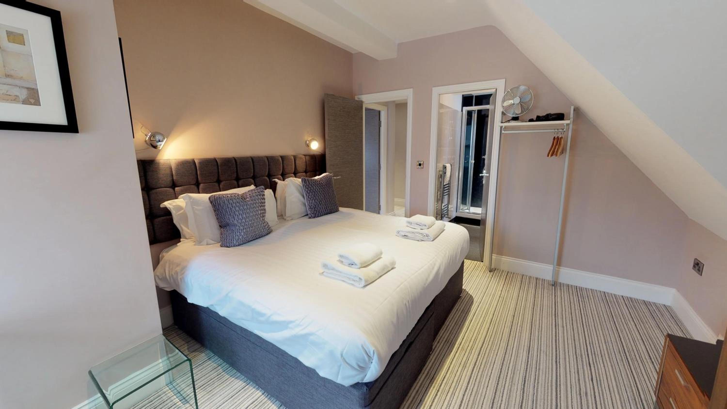 Luxury Two-Bedroom Two Bathroom Apartment