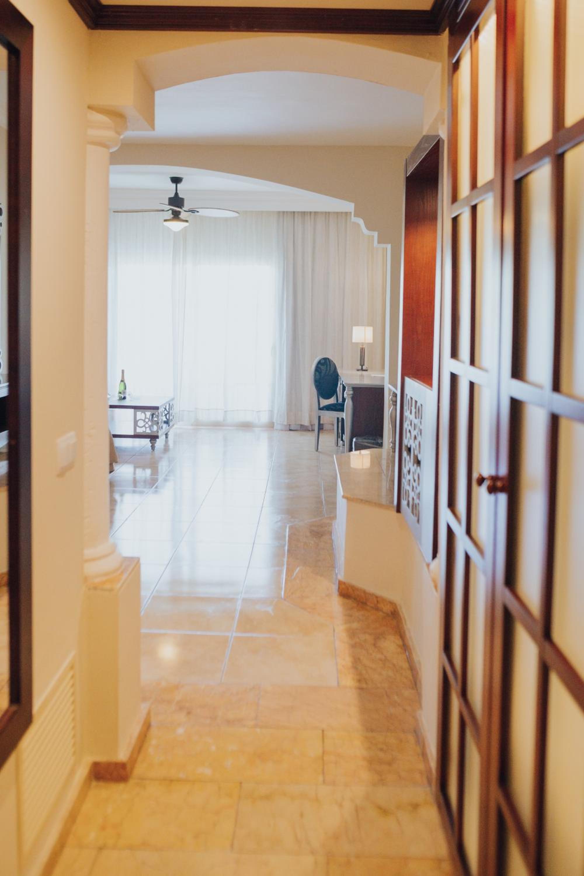 Junior Suite Ocean View with Jacuzzi  - Free WiFi