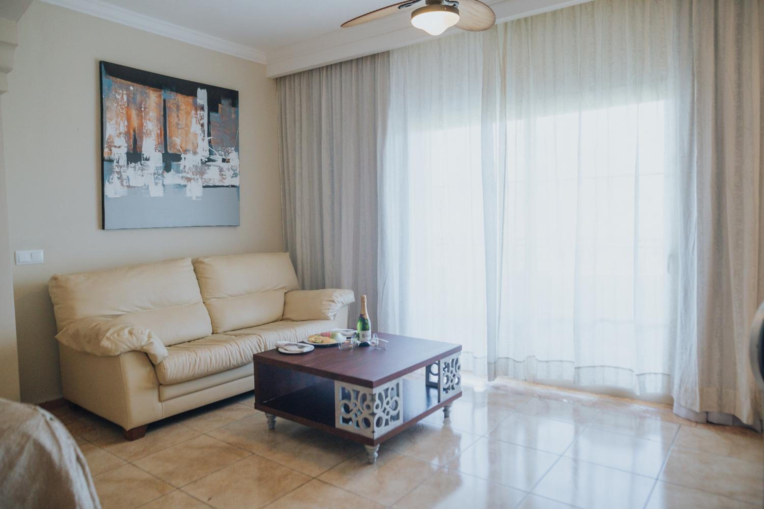 Junior Suite with jacuzzi - Free WiFi photo 3