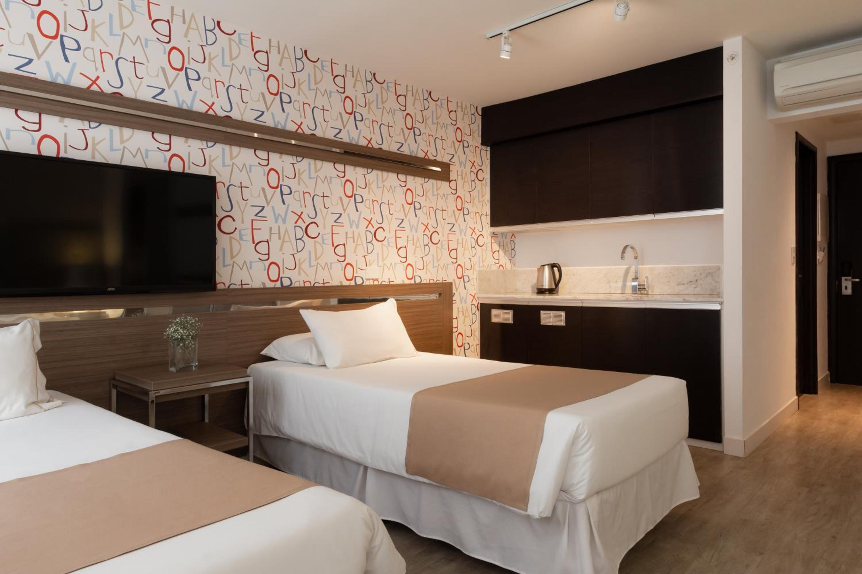 Standard Quadruple Room photo 2