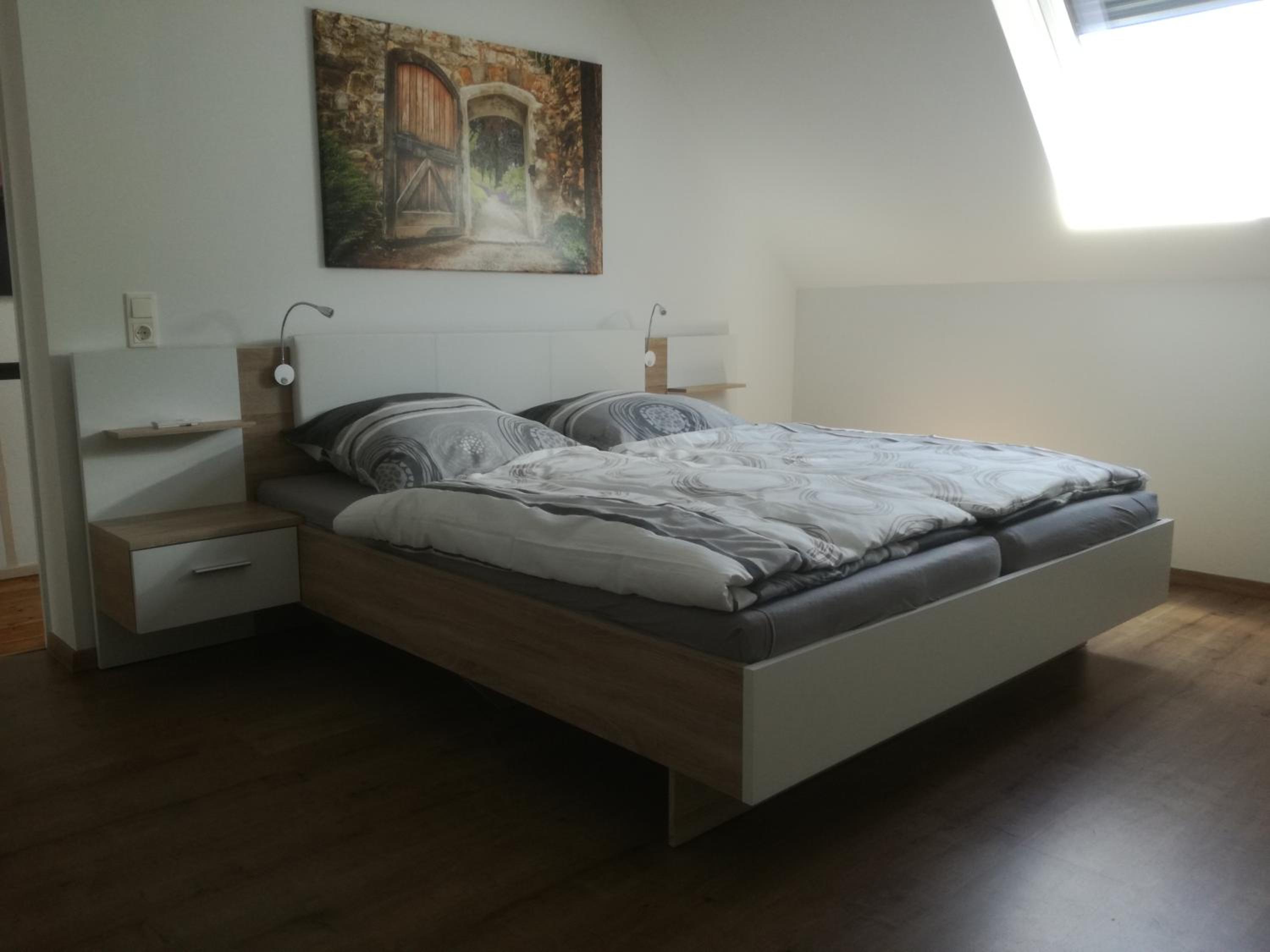Three-Bedroom House photo 3