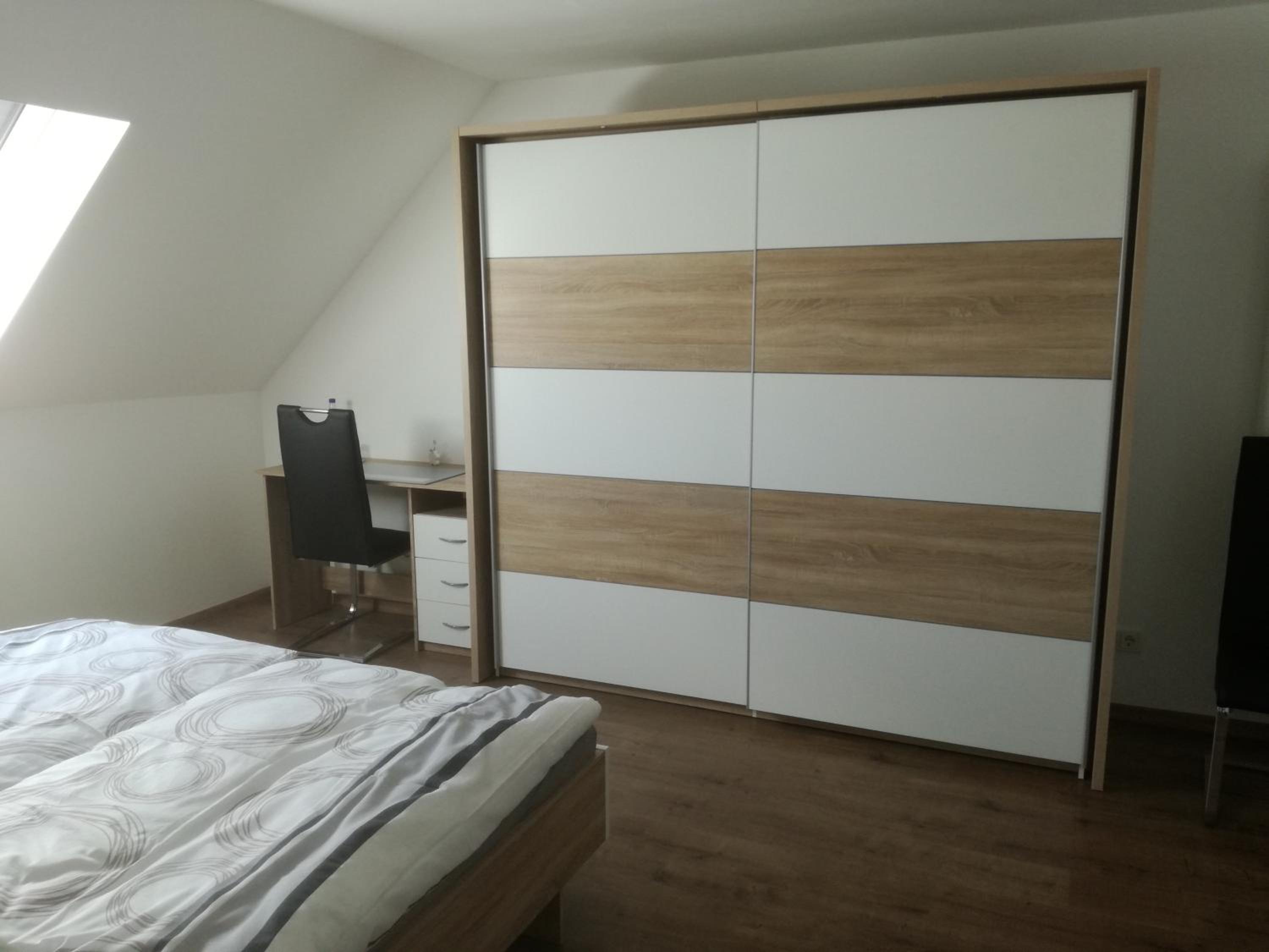 Three-Bedroom House photo 2