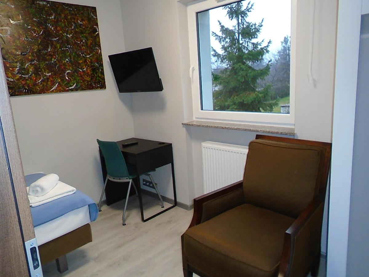 Single Room photo 3