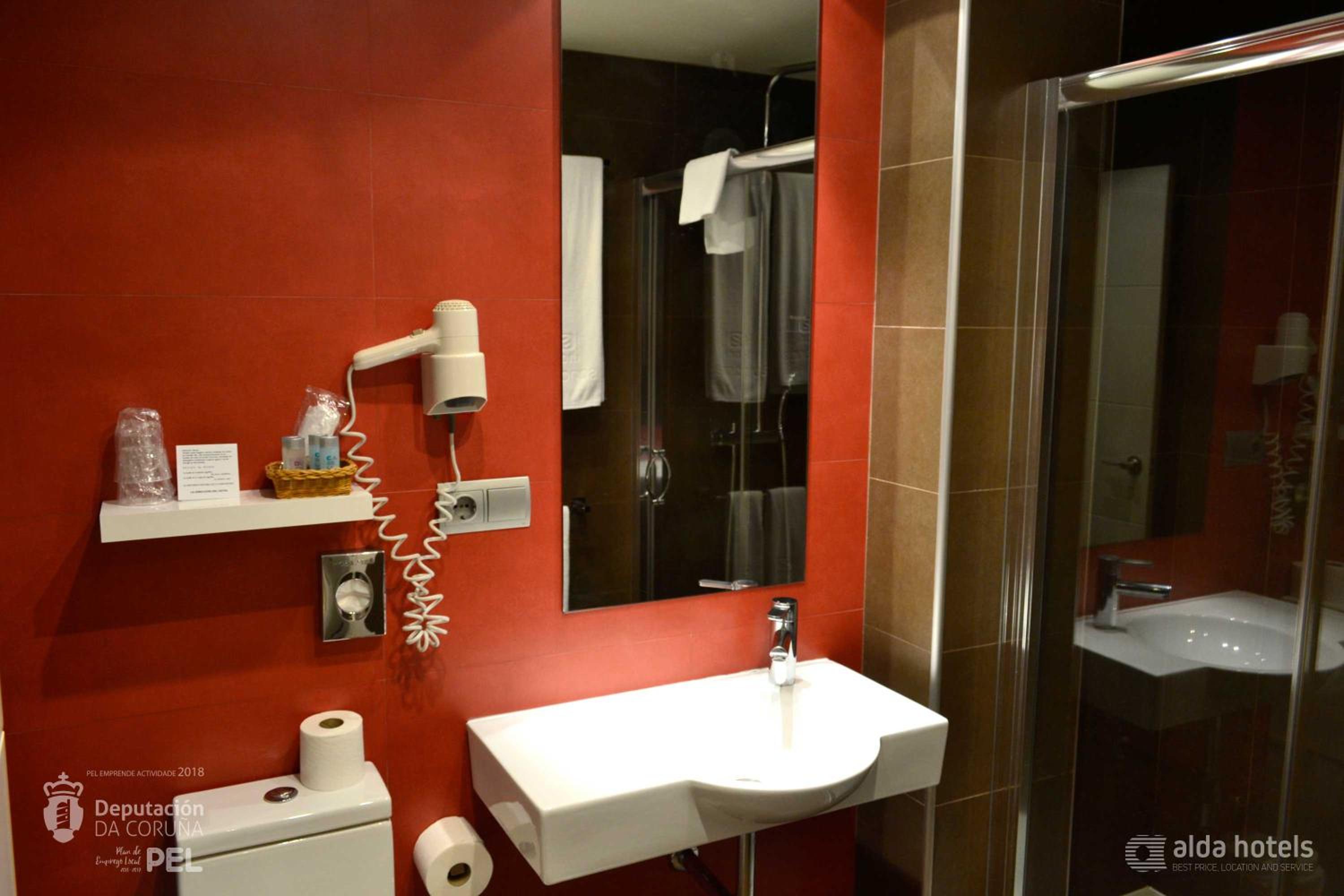 Economy Double or Twin Room - Photo 6