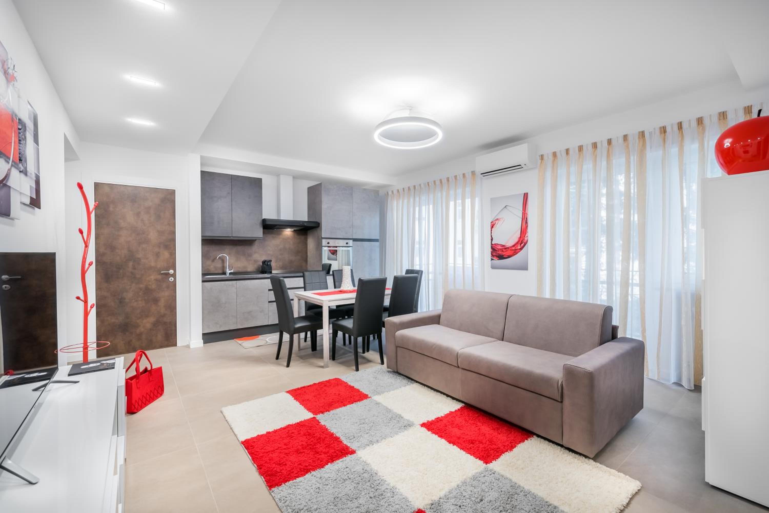 Superior Apartment