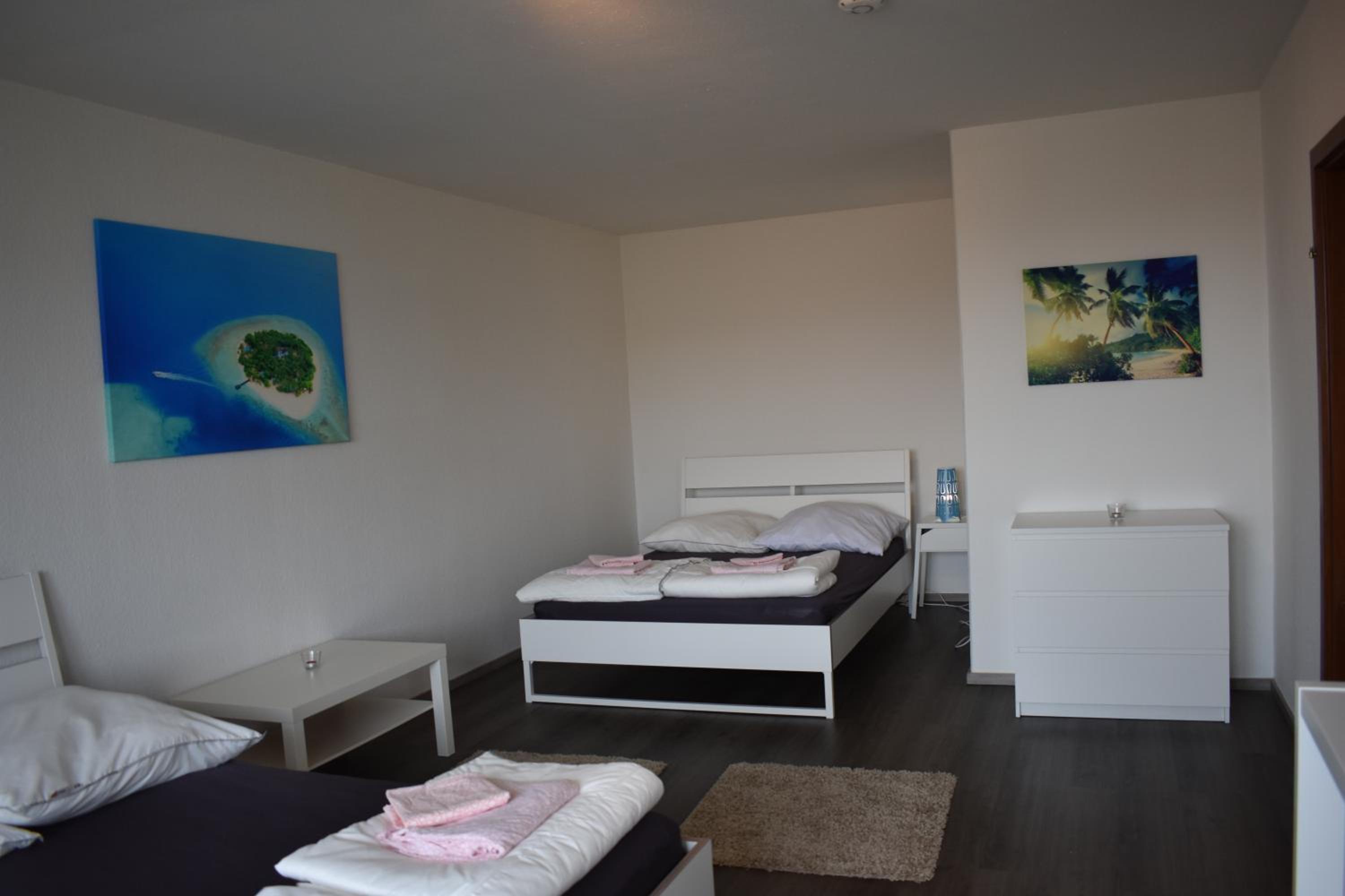 One-Bedroom Apartment - Photo 6