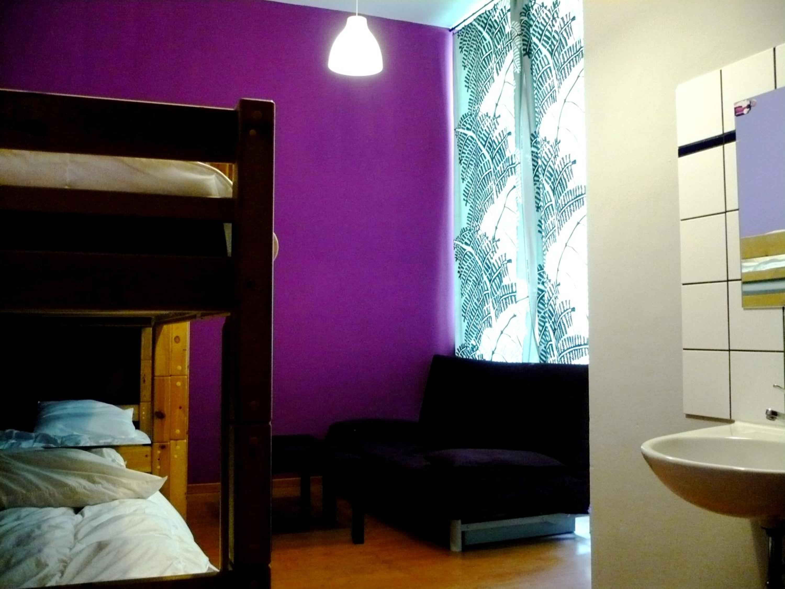 Bed In 5-Bed Mixed Dormitory Room photo 2