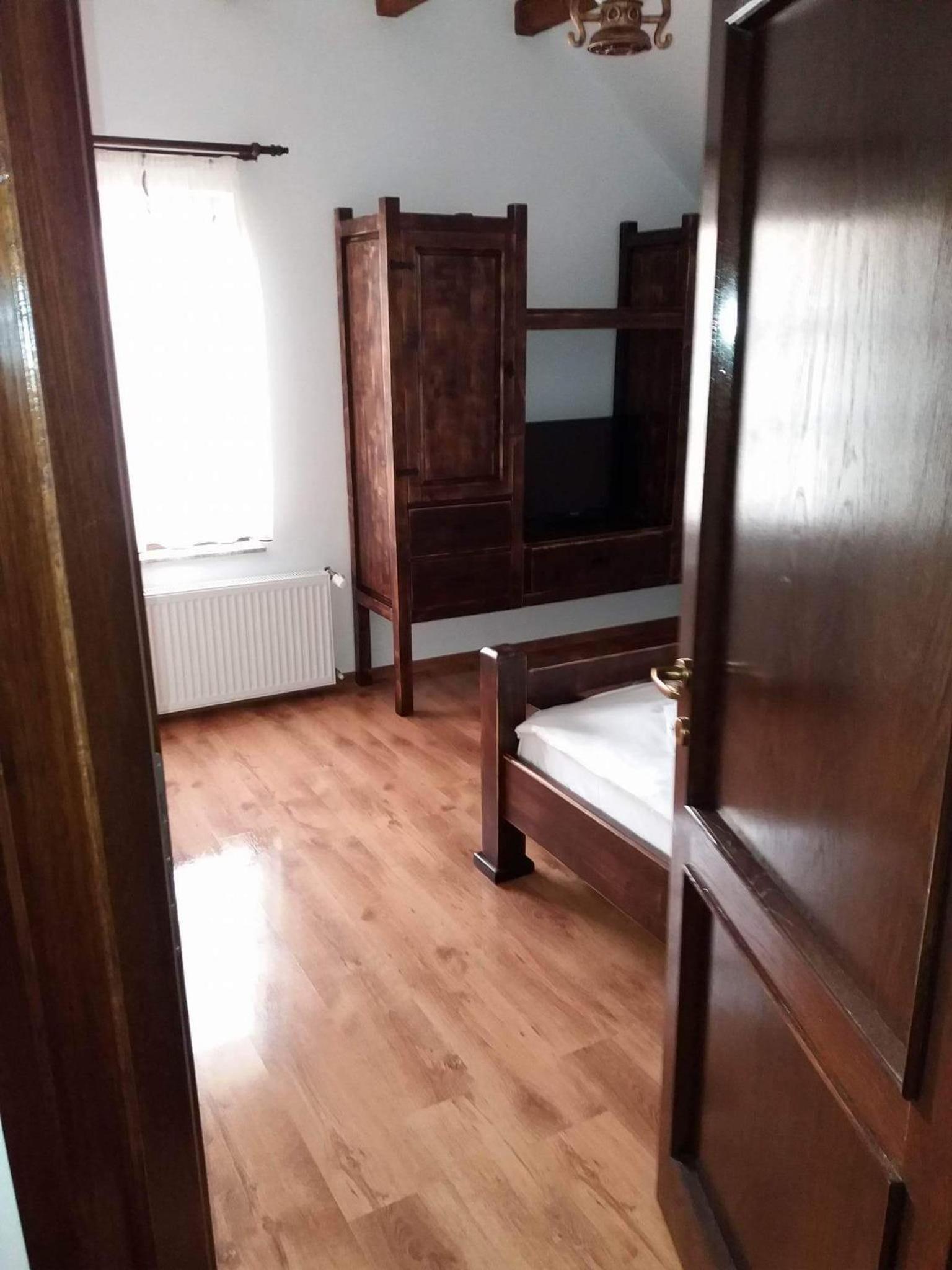 Suite - Photo 2